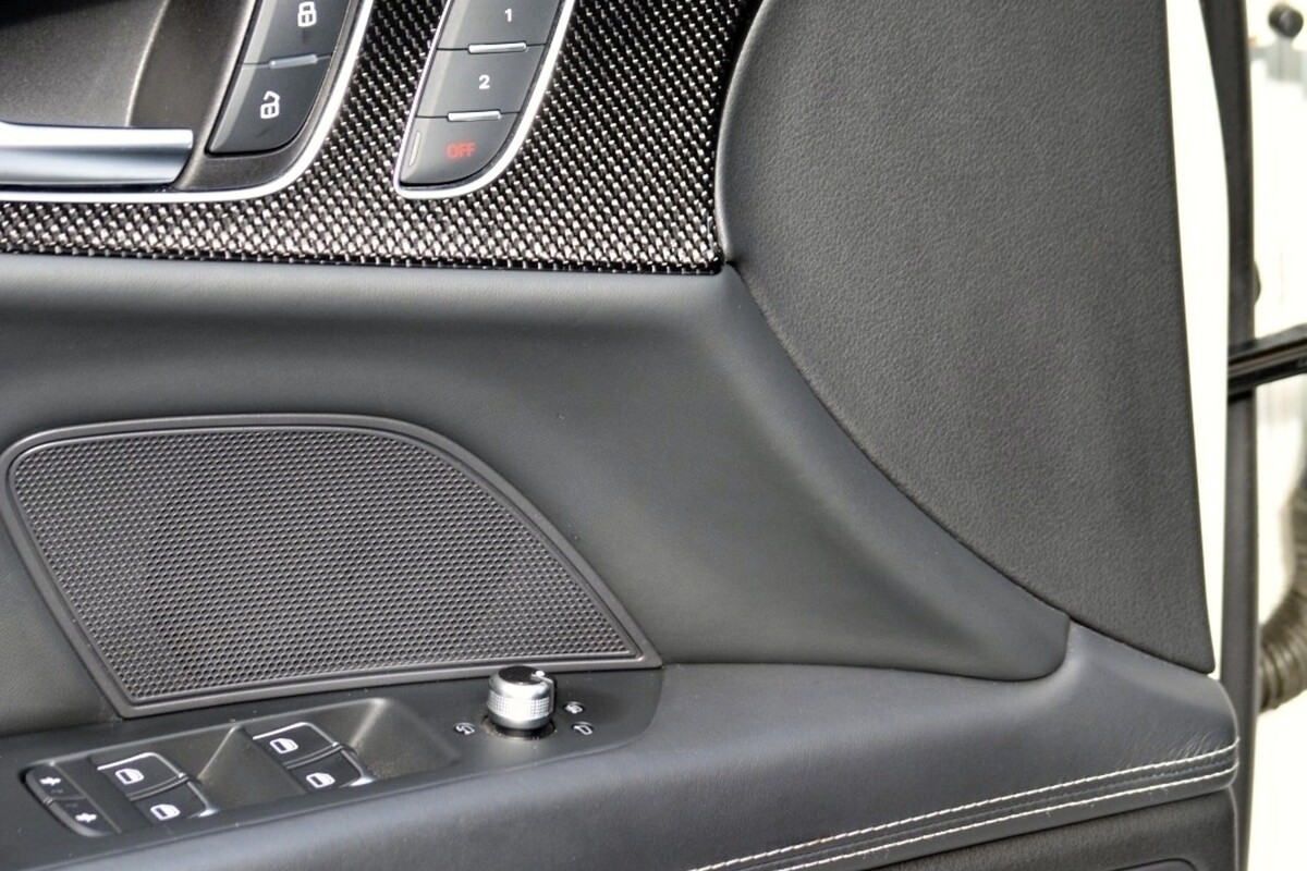AUDI S7 Sportback 4.0 TFSI V8 quattro S-tronic-image-10