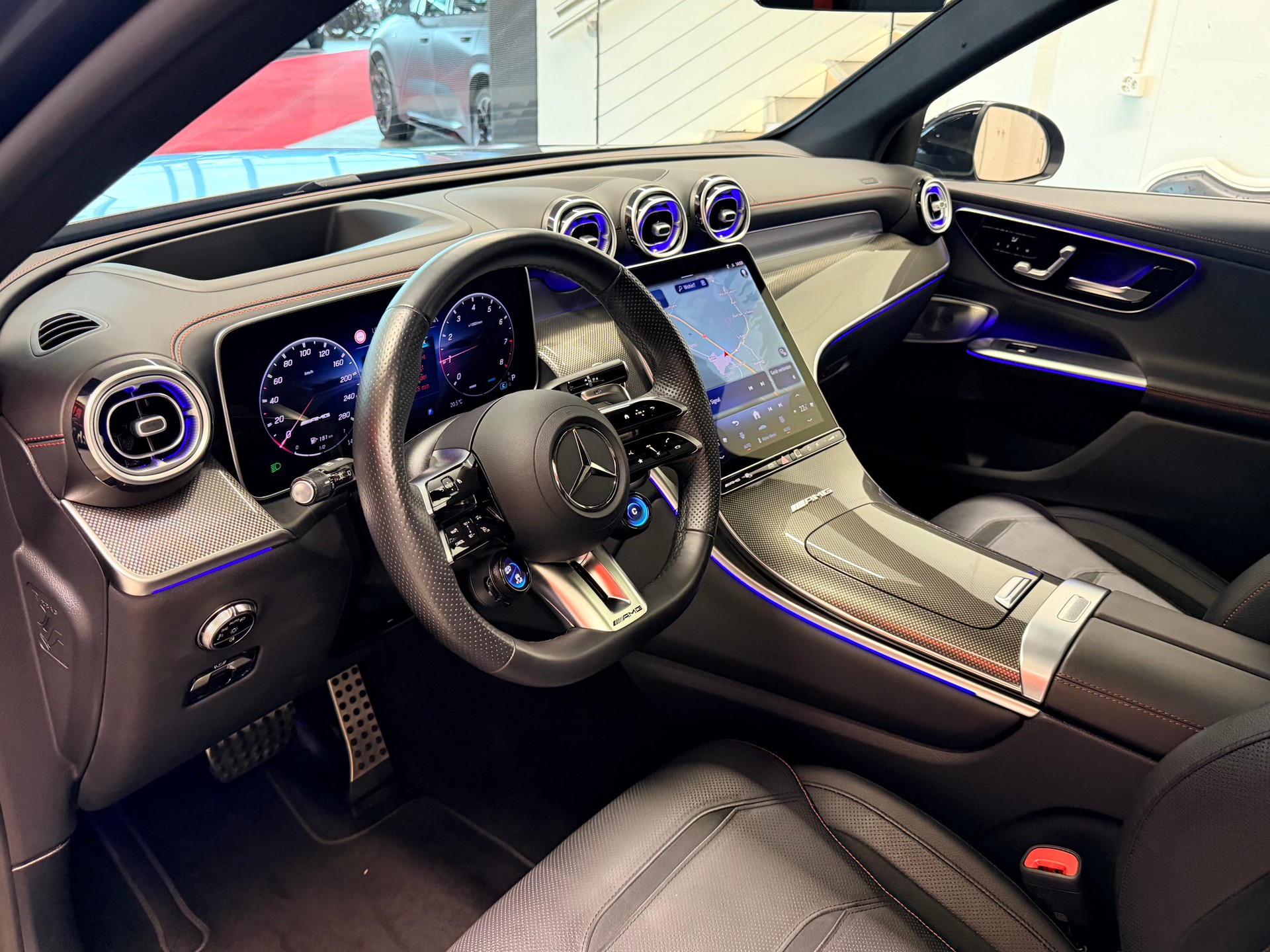 MERCEDES-BENZ GLC 43 AMG Executive Edition 4Matic 9G-Tronic-image-11