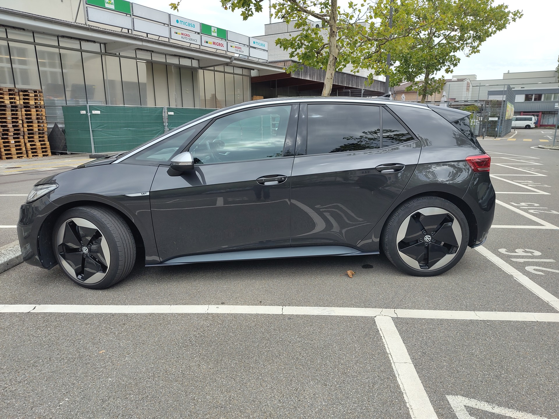 VW Pro Perform 1ST Pro-image-0
