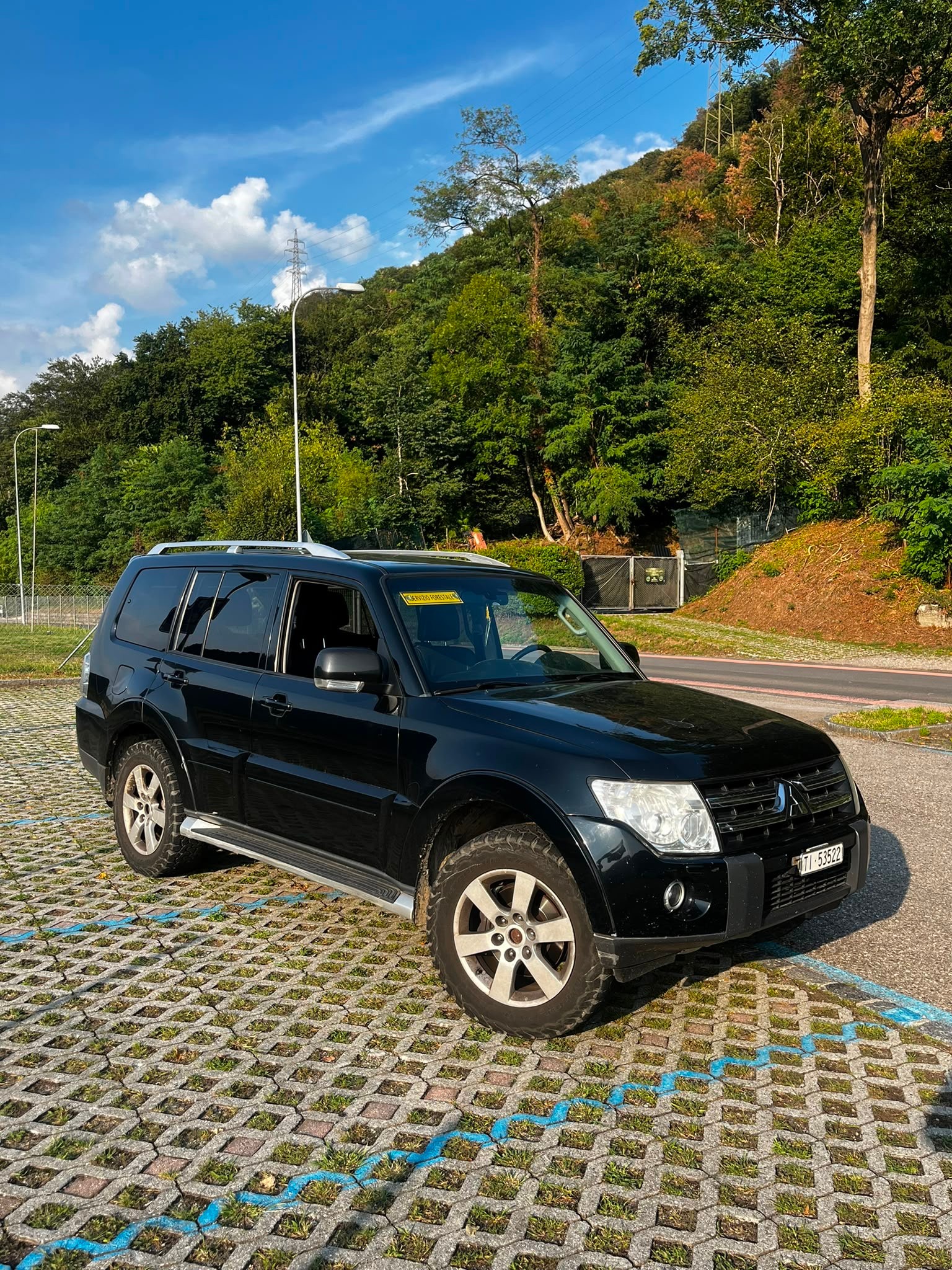 MITSUBISHI Pajero 3.2 DI-D Instyle Automatic-image-1