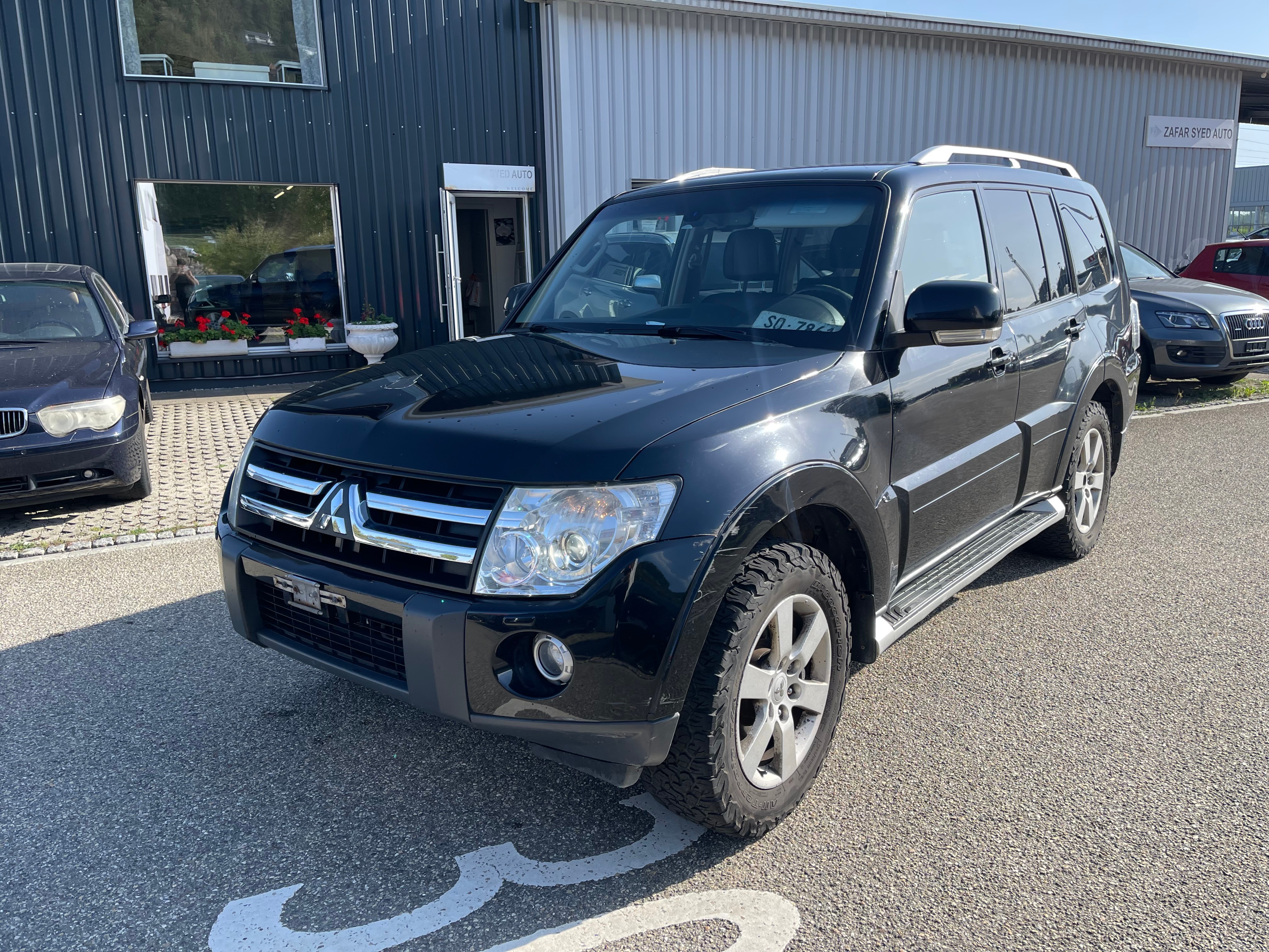 Car photo