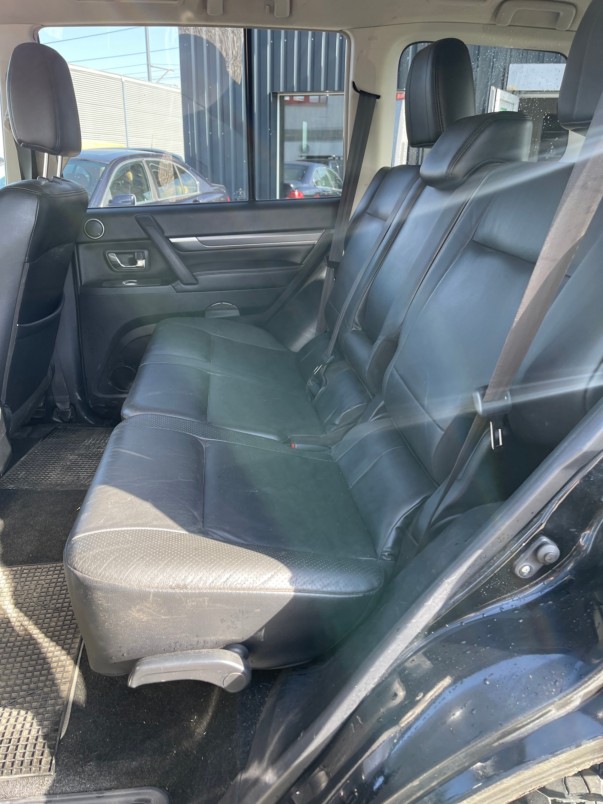 MITSUBISHI Pajero 3.2 DI-D Instyle Automatic-image-10