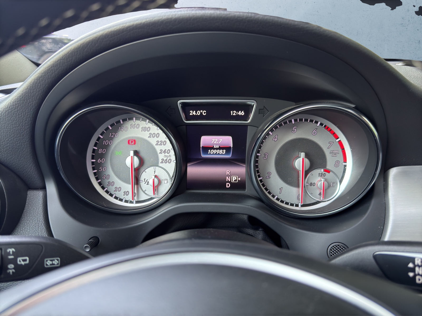 MERCEDES-BENZ GLA 250 Urban 4-Matic *PANORAMADACH*-image-8