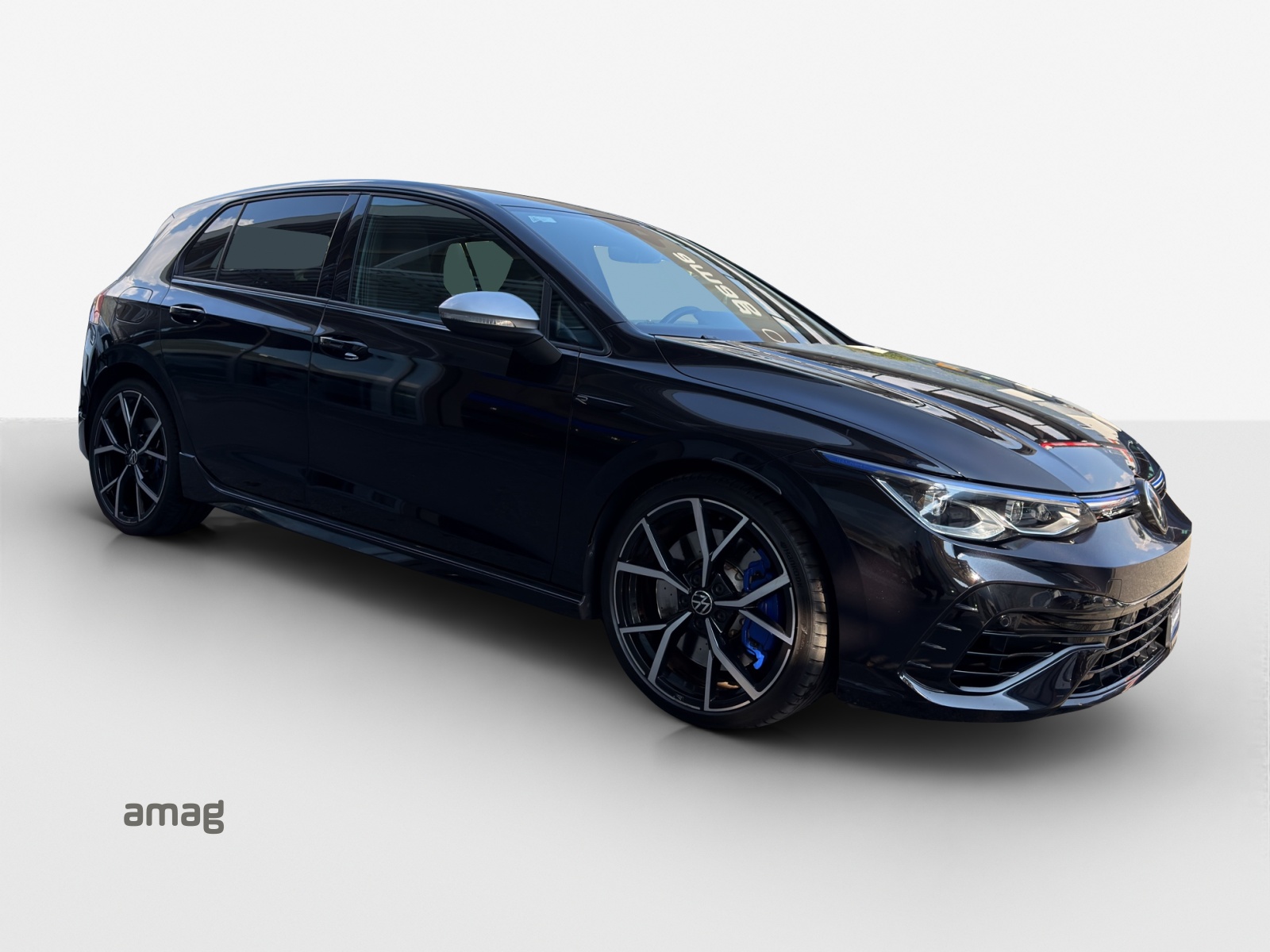 VW Golf 2.0 TSI R DSG 4Motion-image-5