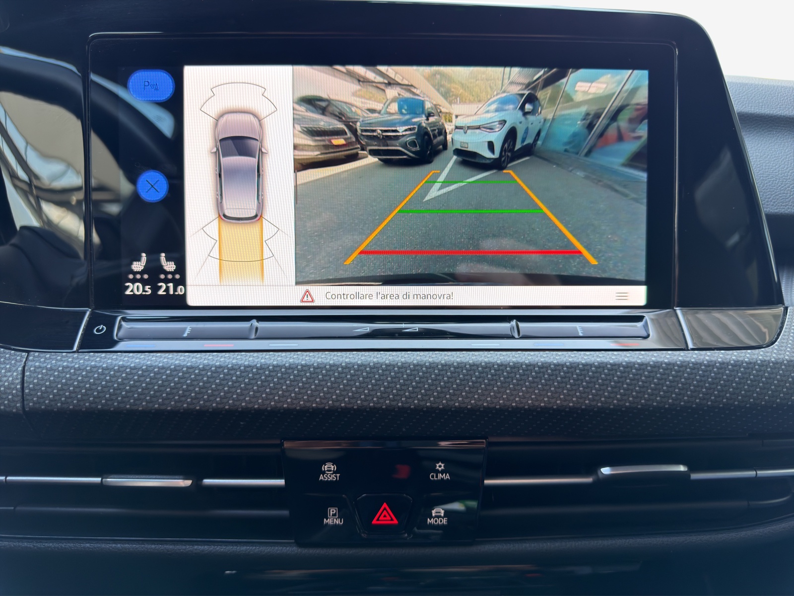 VW Golf 2.0 TSI R DSG 4Motion-image-13