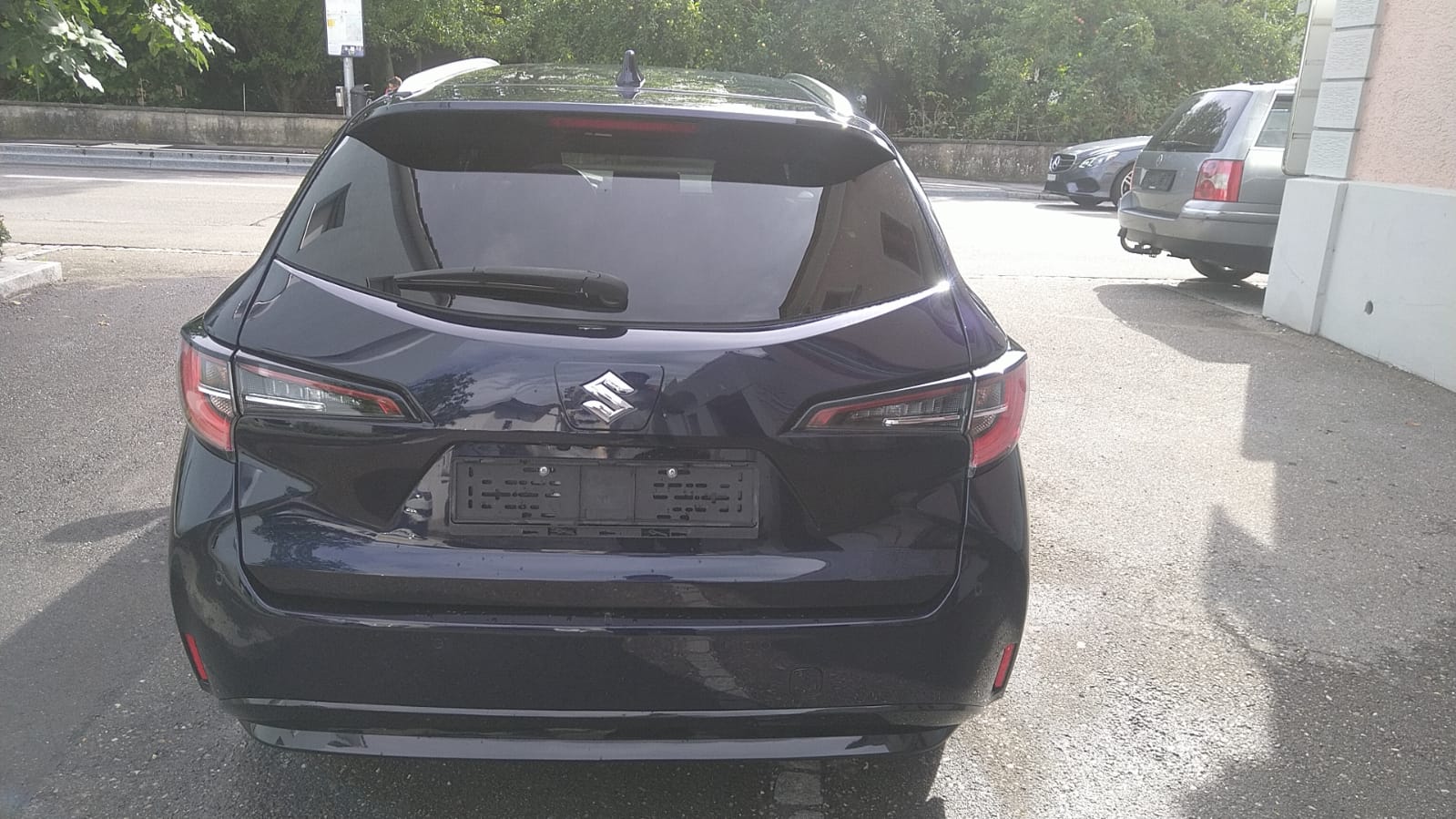 SUZUKI Swace 1.8 Hybrid Compact Top E-CVT-image-4