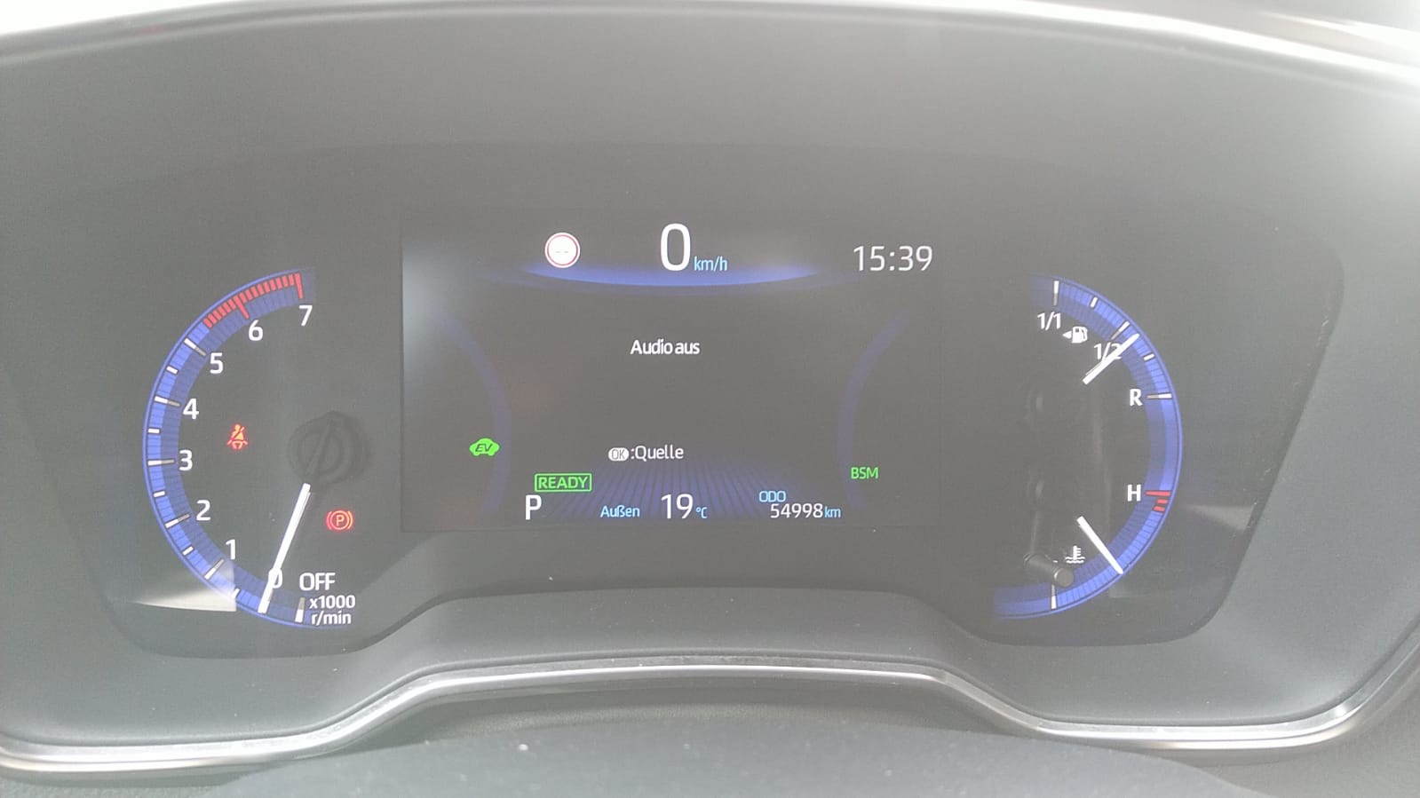 SUZUKI Swace 1.8 Hybrid Compact Top E-CVT-image-10