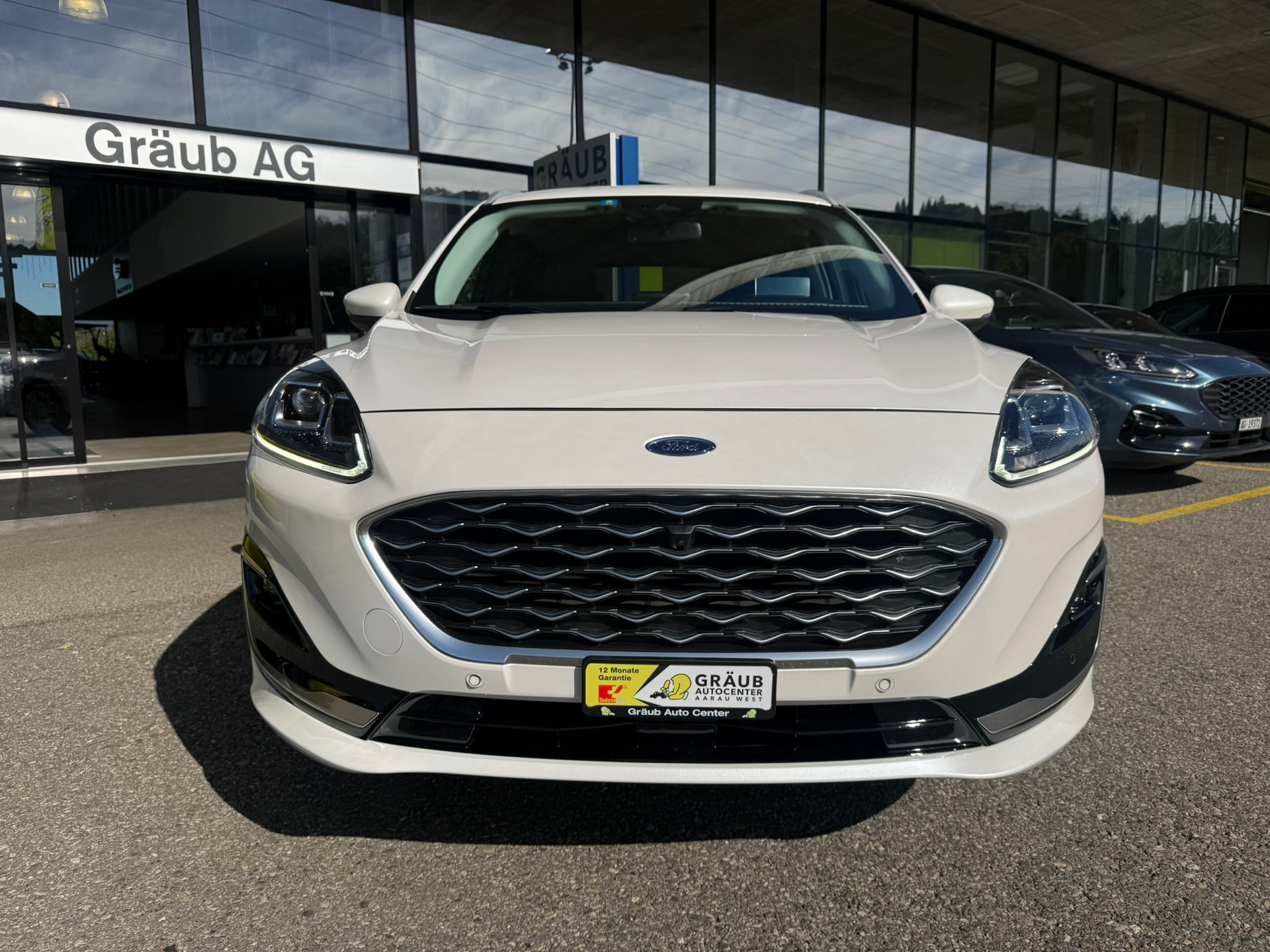 FORD Kuga 2.5 FHEV Vignale 4WD-showroom-element-1