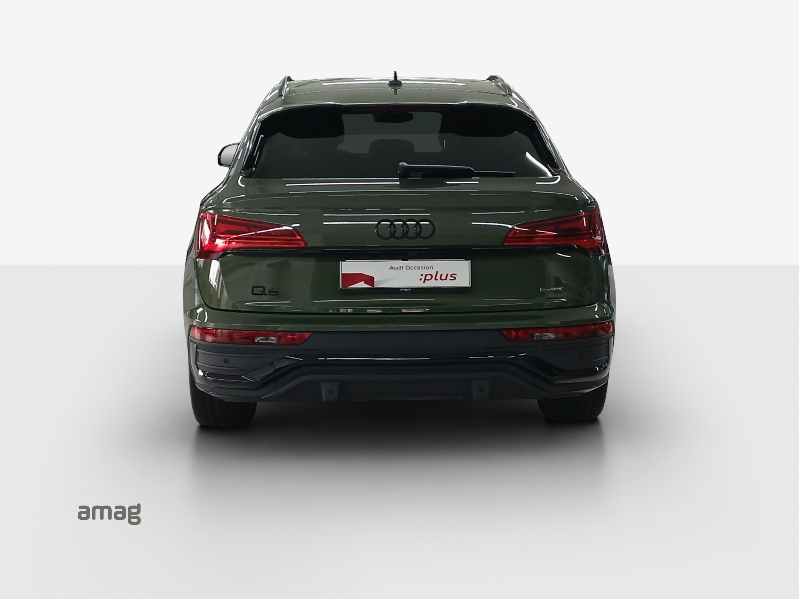 AUDI Q5 Sportback 40 TDI Blackedition quattro S-tronic-image-3