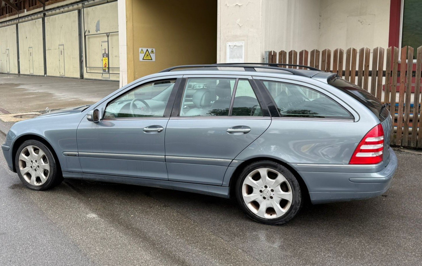 MERCEDES-BENZ C 320 CDI Elégance-image-4