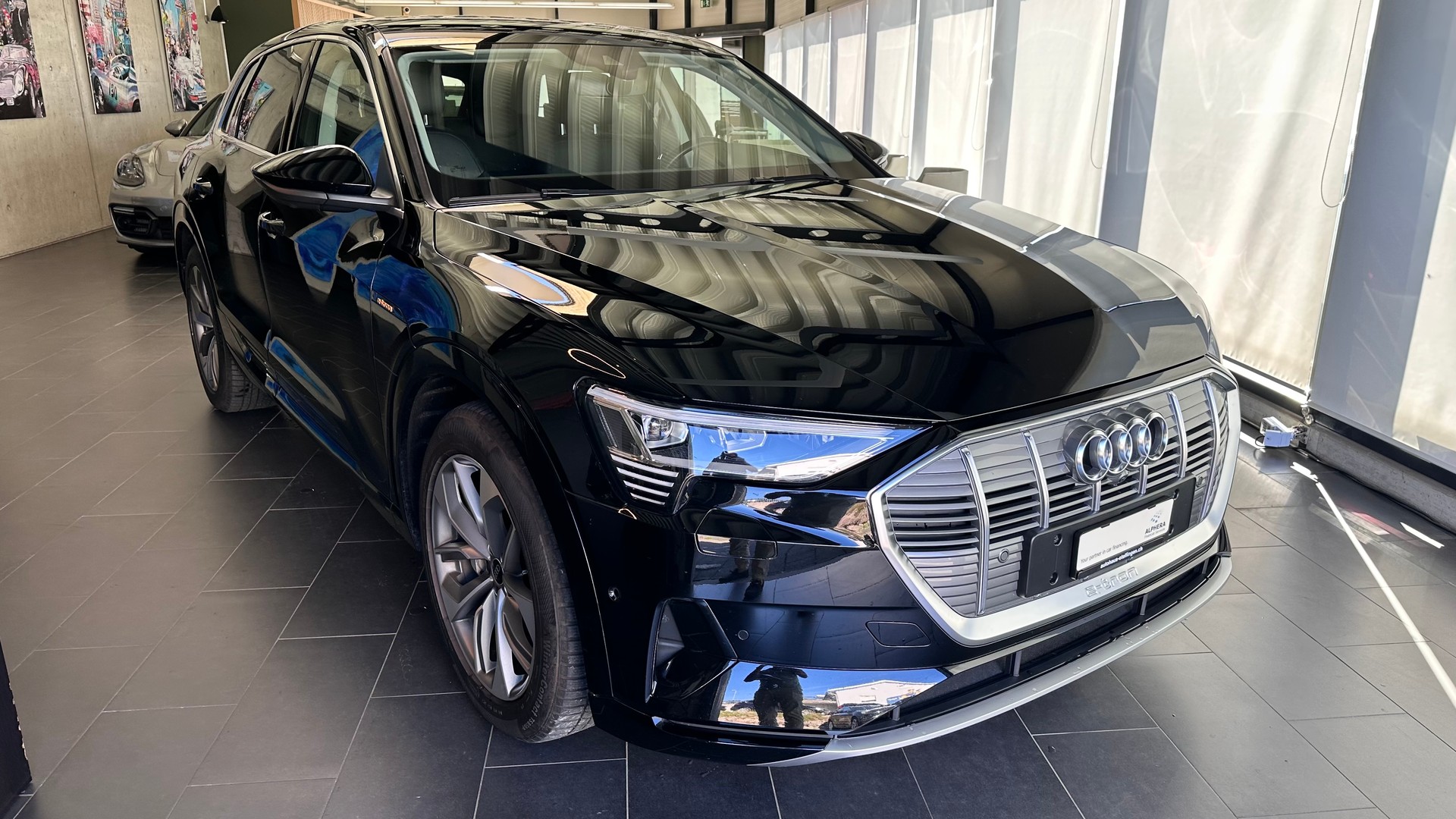 AUDI e-tron 50 Advanced quattro-image-25