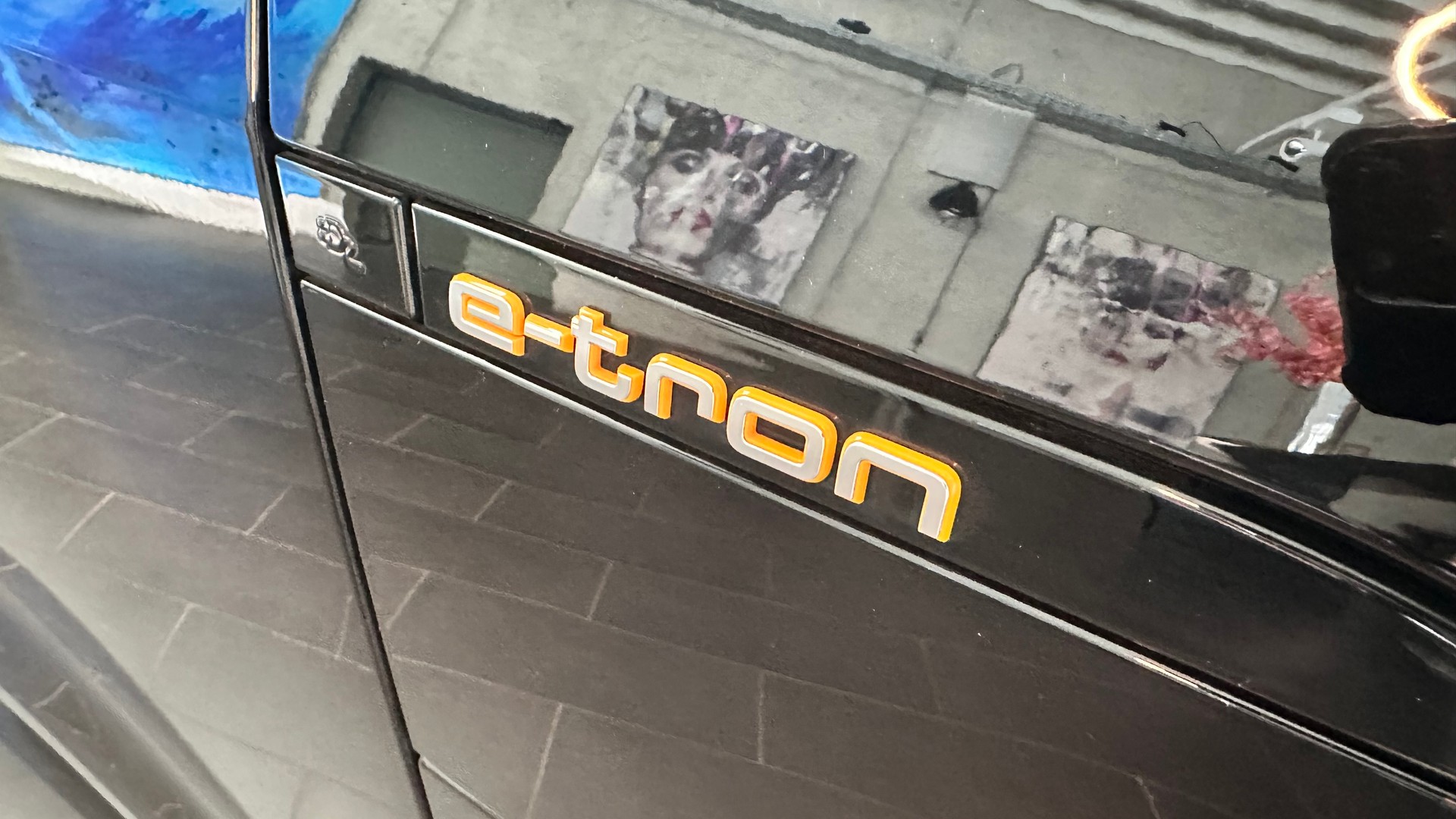 AUDI e-tron 50 Advanced quattro-image-3