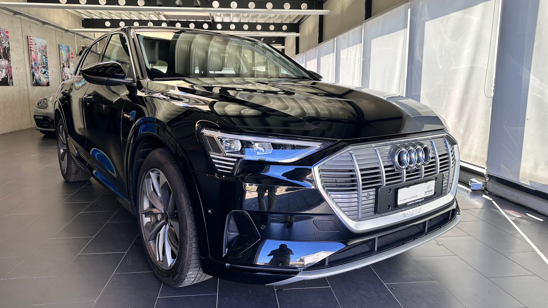 AUDI e-tron 50 Advanced quattro-image-26