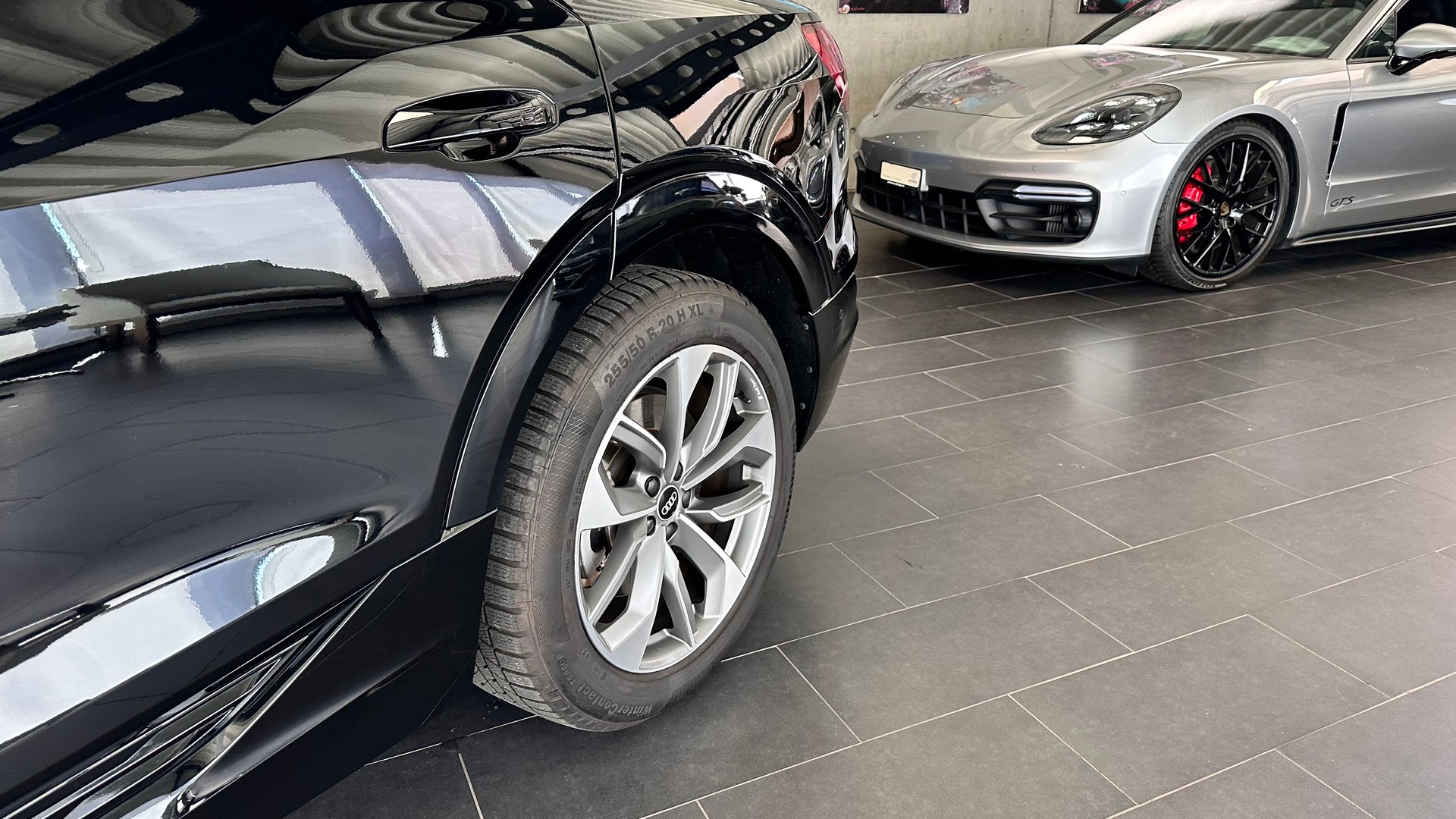 AUDI e-tron 50 Advanced quattro-image-19
