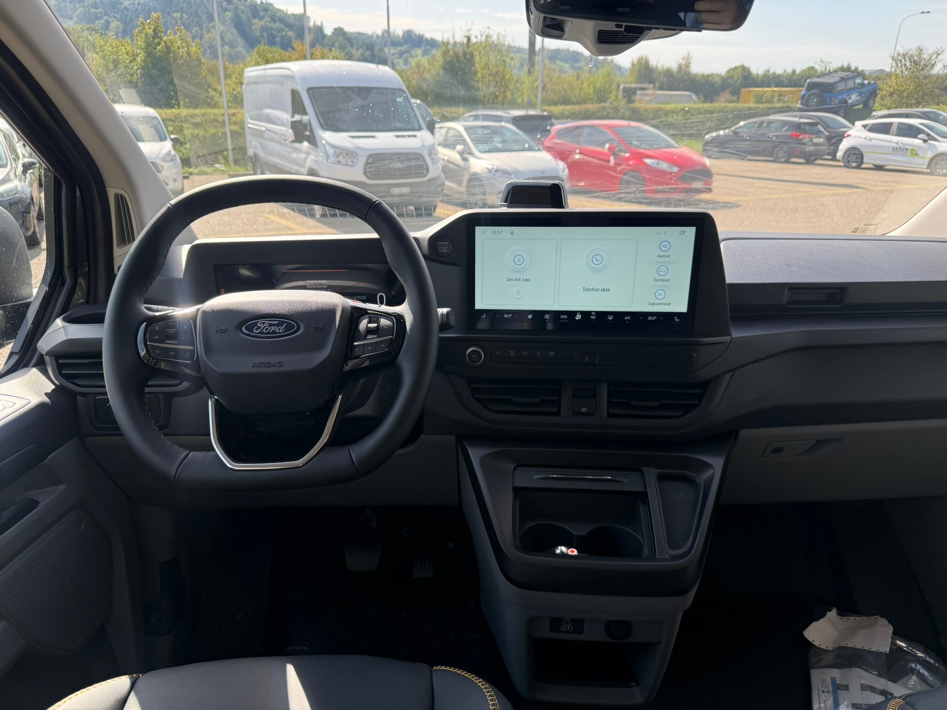FORD Transit Custom Combi 320 L1H1 Trail Automat 4x4-image-9