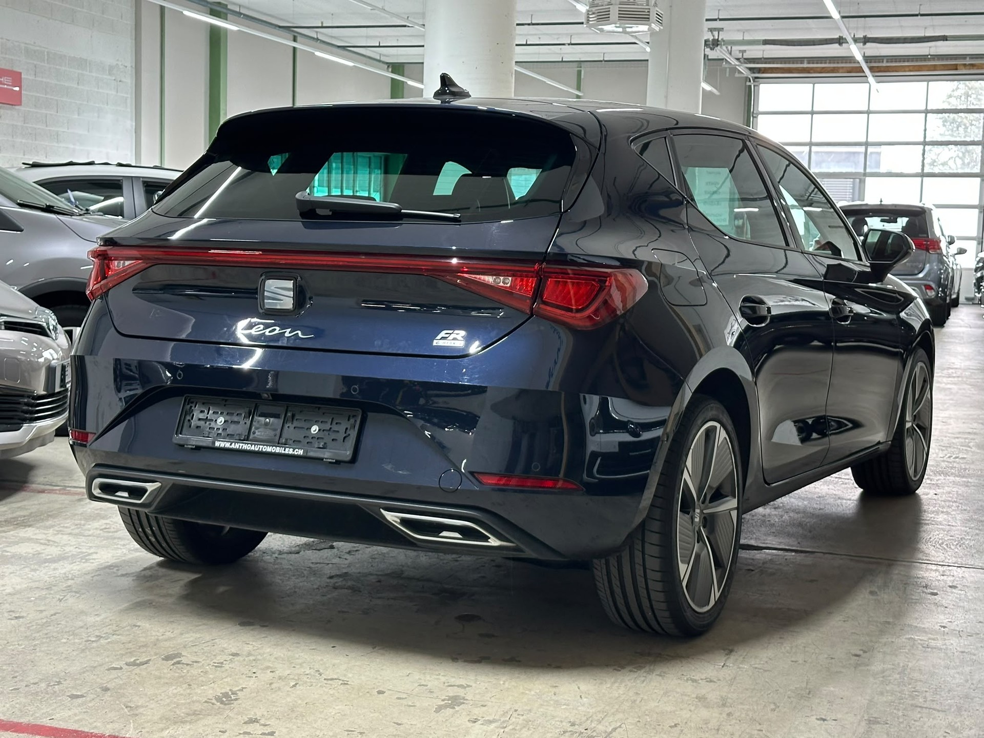 SEAT Leon 1.4 eHybrid pHEV DSG FR-image-4