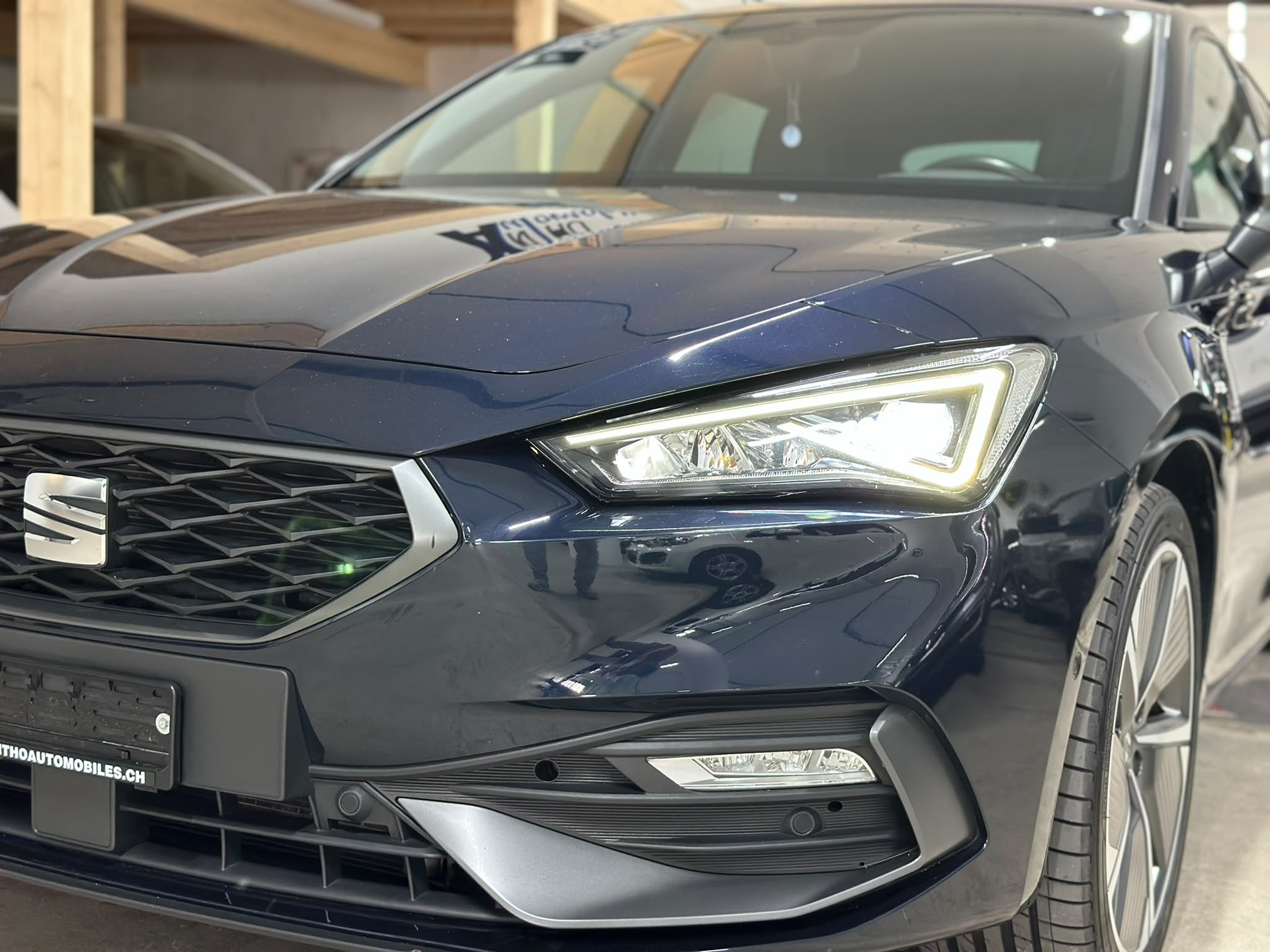 SEAT Leon 1.4 eHybrid pHEV DSG FR-image-6