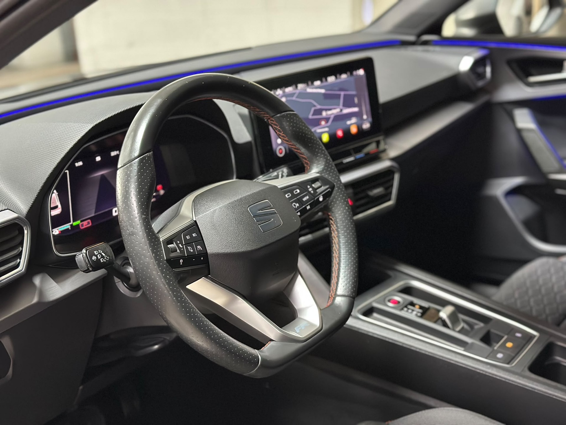 SEAT Leon 1.4 eHybrid pHEV DSG FR-image-10