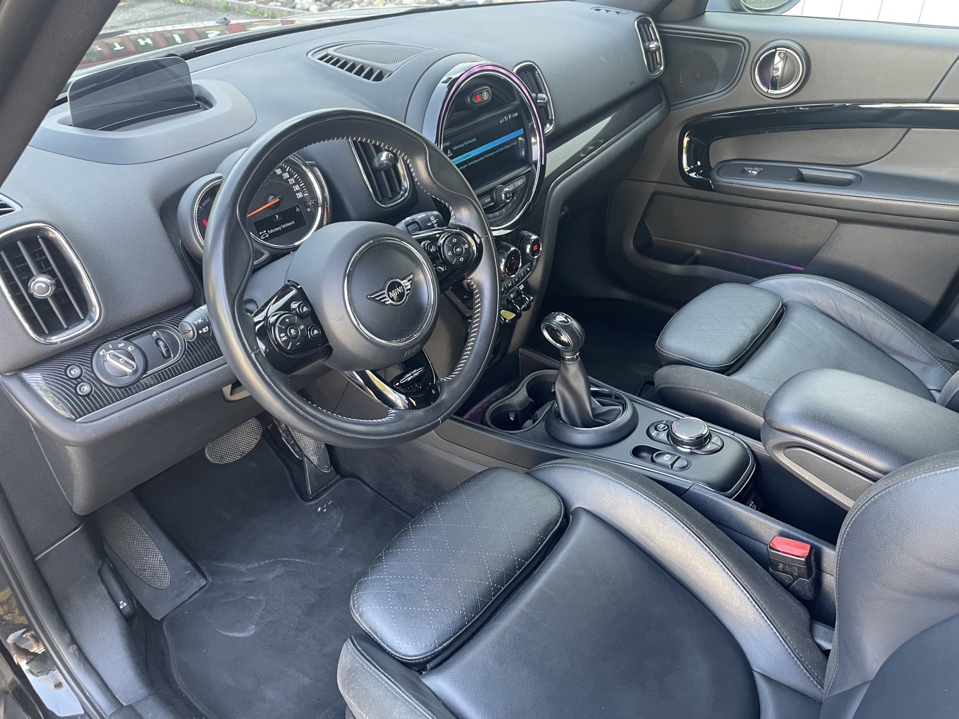 MINI Countryman Cooper S E ALL4 Steptronic-image-9