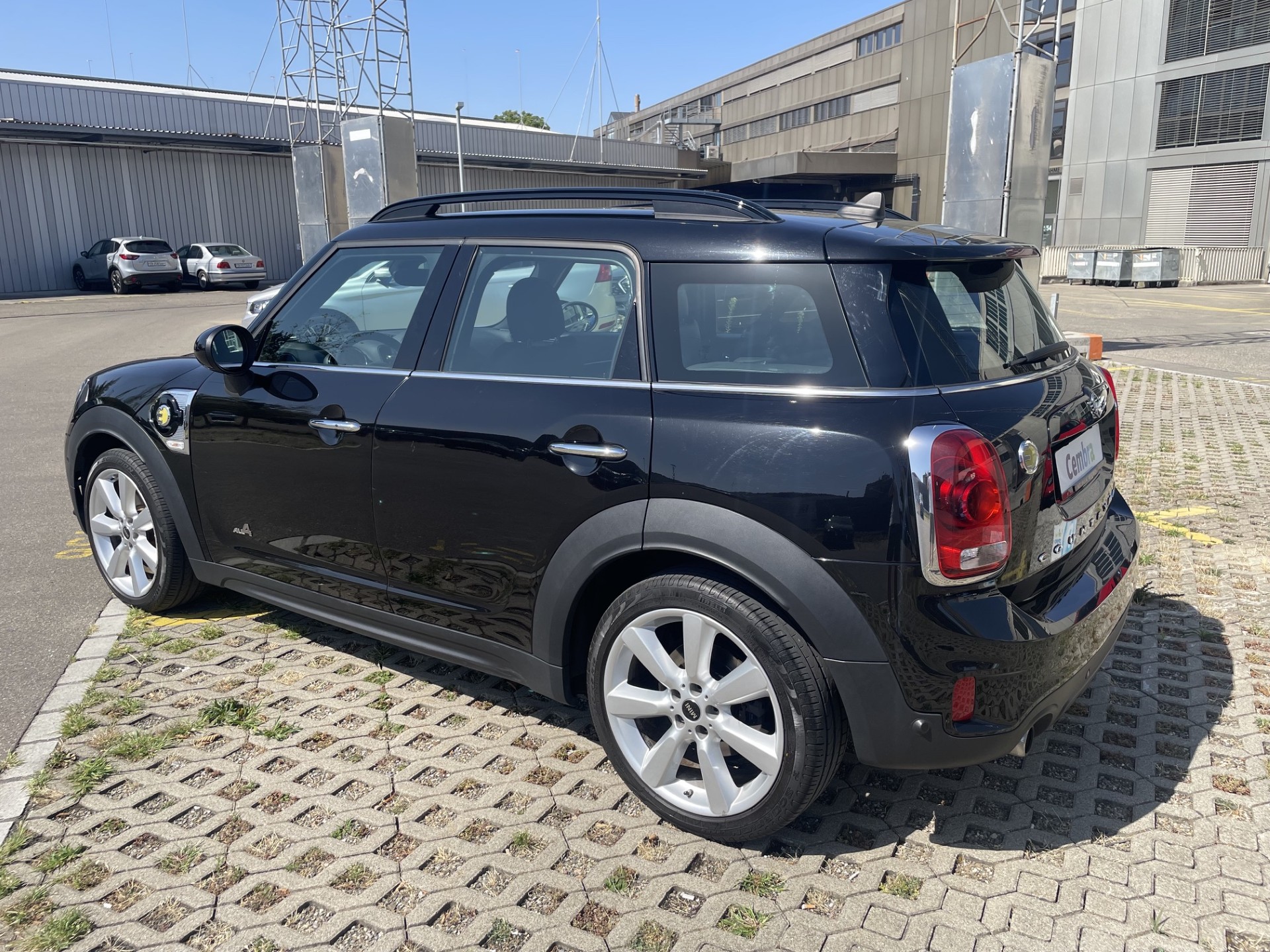 MINI Countryman Cooper S E ALL4 Steptronic-image-2