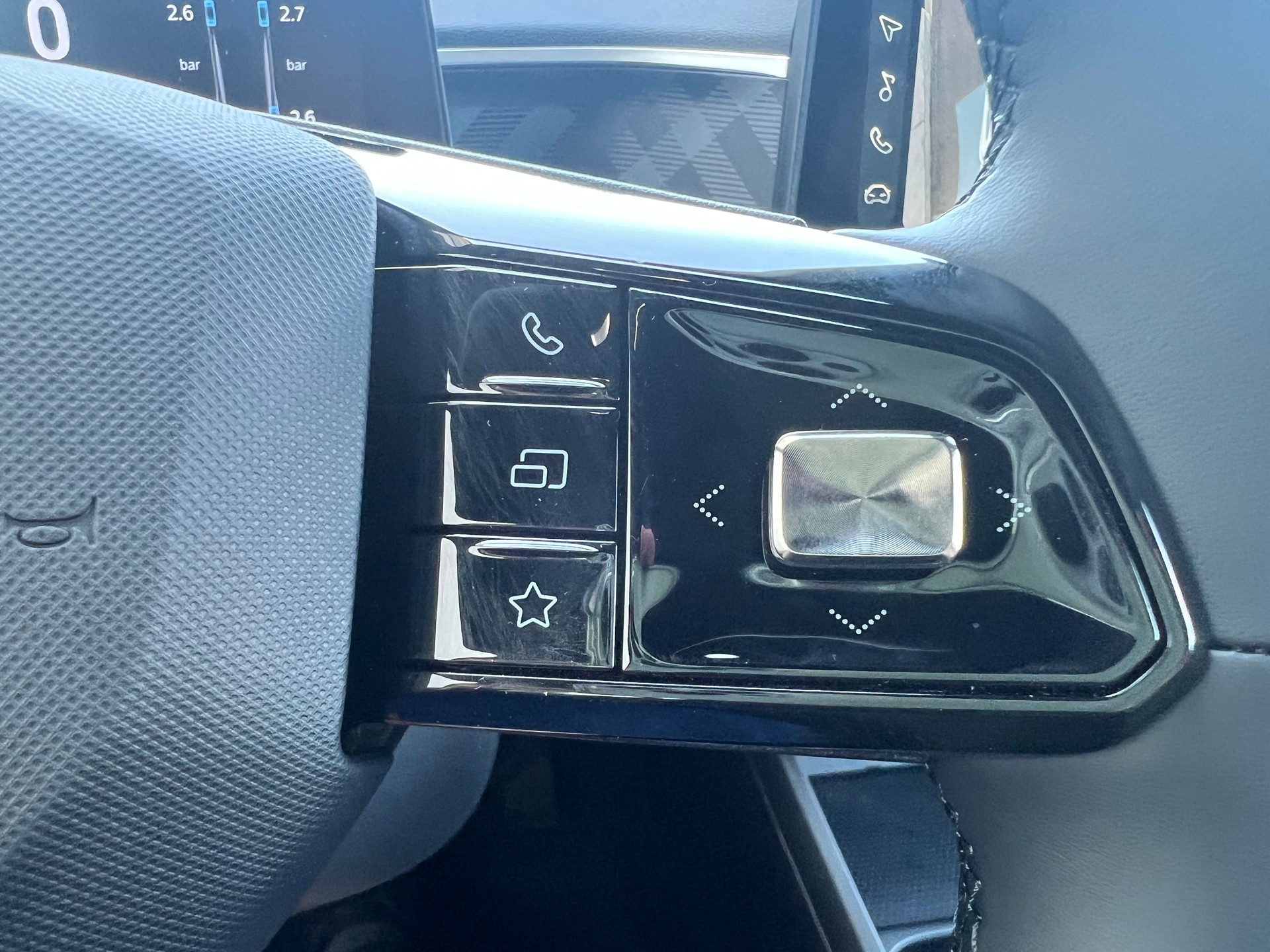MG 3 1.5 Hybrid Luxury Aut.-image-30