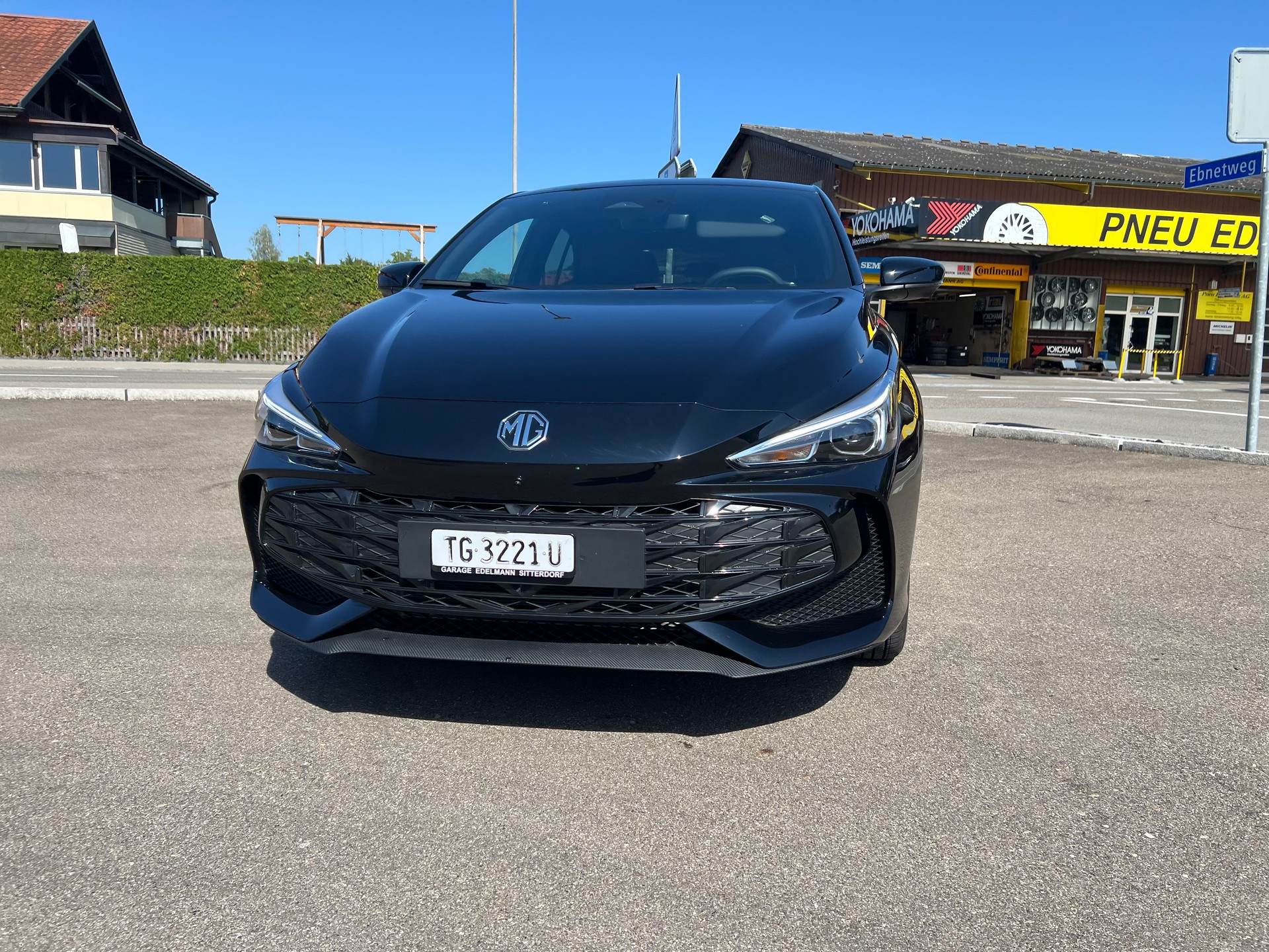 MG 3 1.5 Hybrid Luxury Aut.-image-3