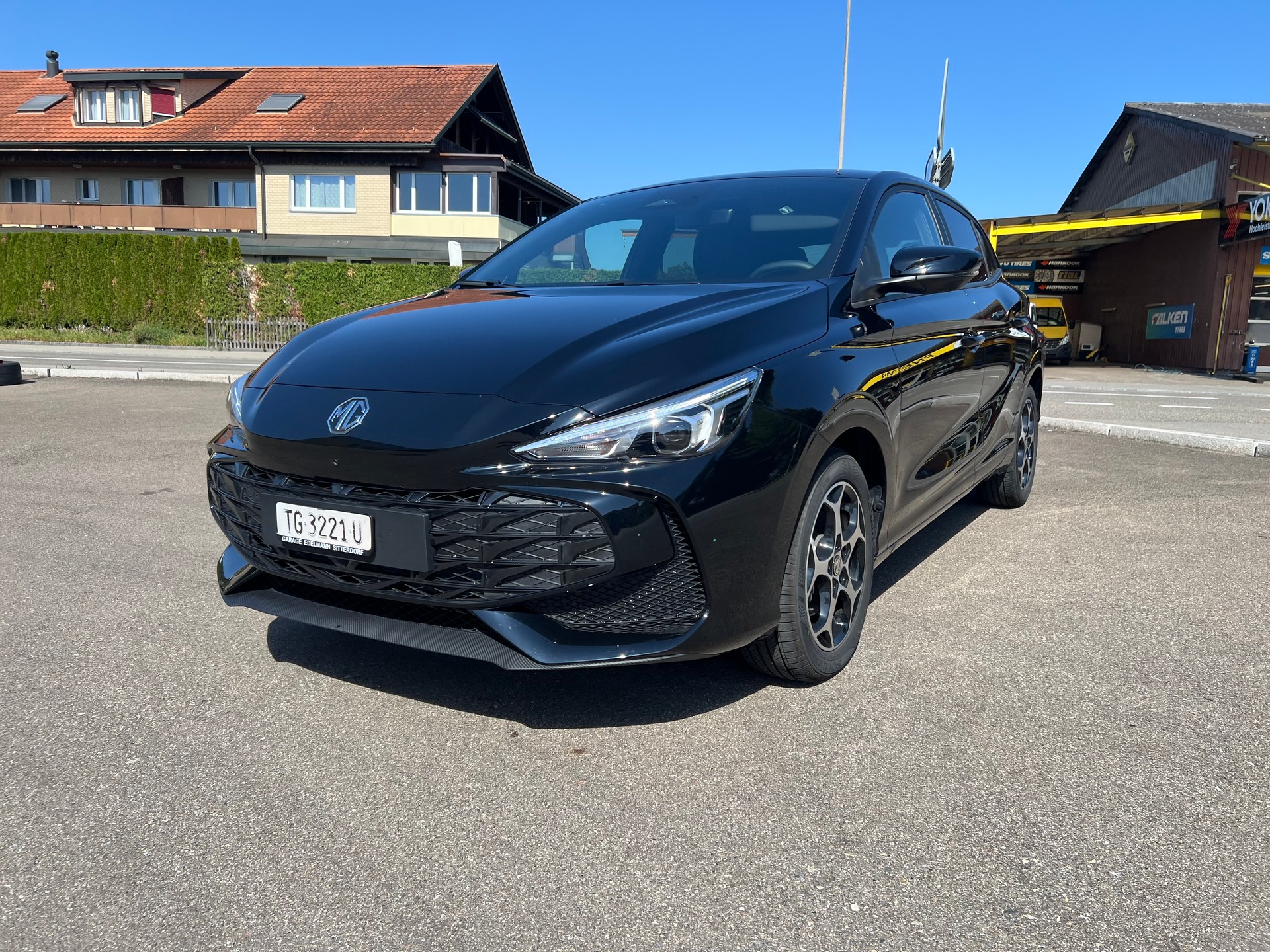 MG 3 1.5 Hybrid Luxury Aut.-image-2