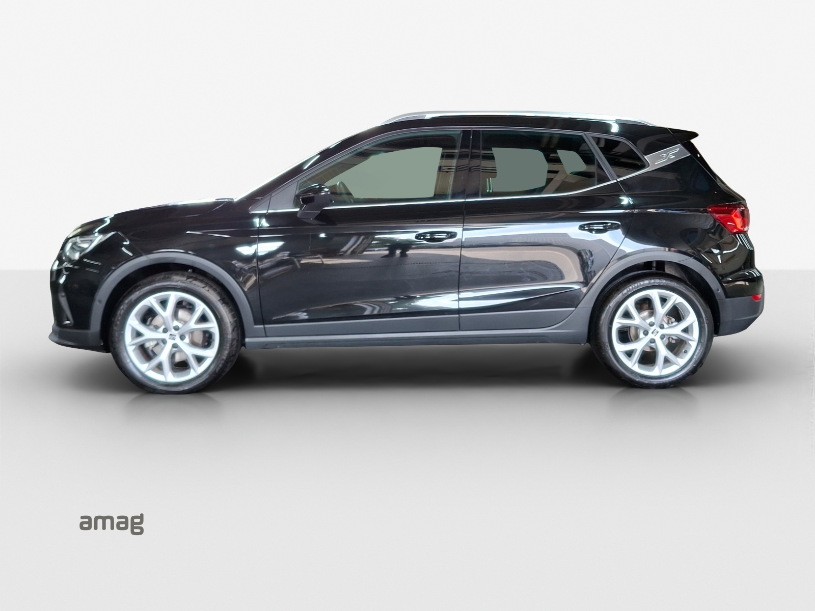 SEAT Arona 1.5 Eco TSI FR DSG-image-1