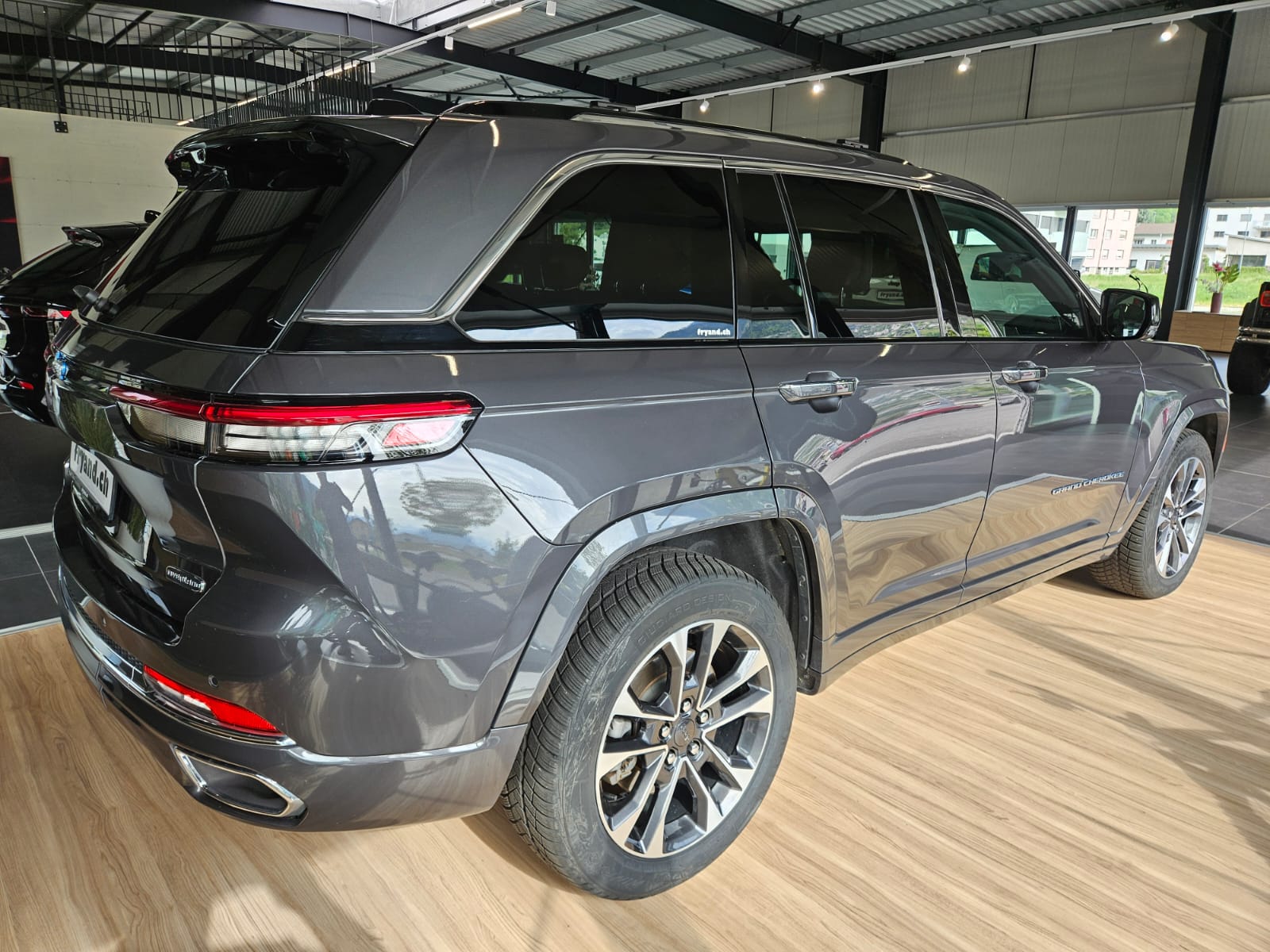 JEEP Grand Cherokee 2.0 Plug-in-Hybrid Overland 4xe-image-5
