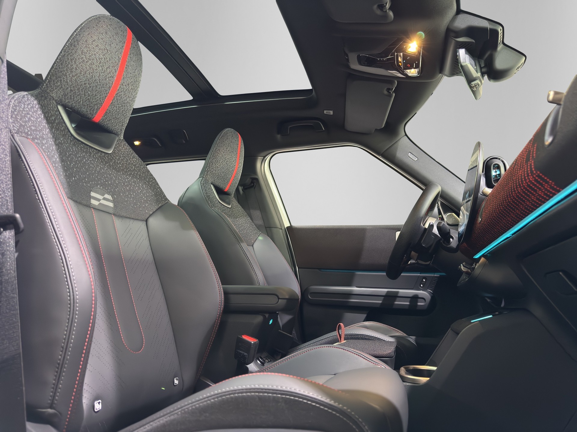 MINI Countryman John Cooper Works ALL4-image-17
