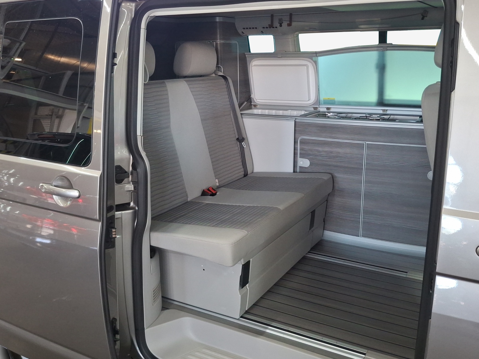 VW T6 California 2.0 TDI Ocean Liberty 4Motion DSG-image-11