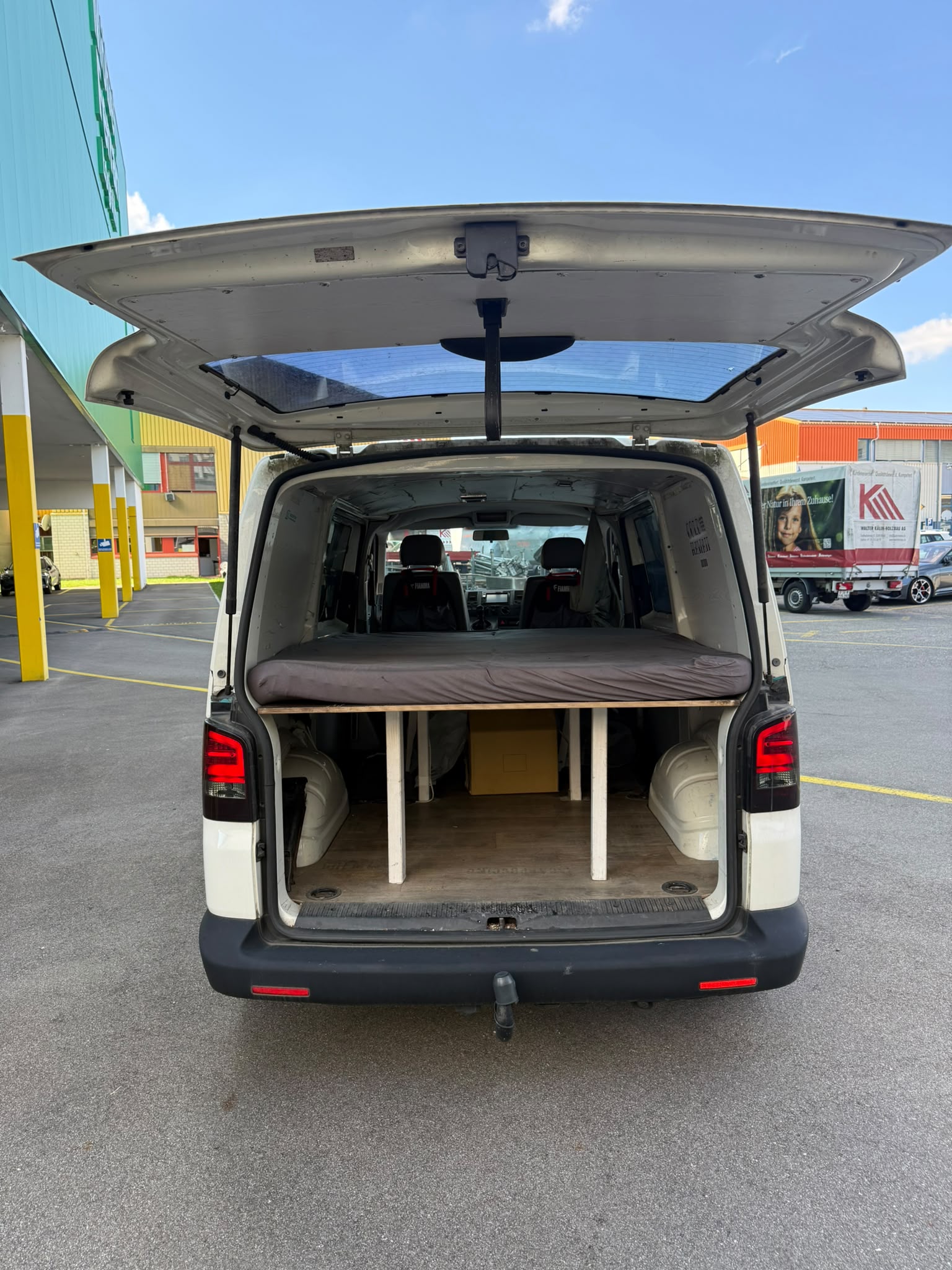 VW T5 1.9 TDI PD-image-12
