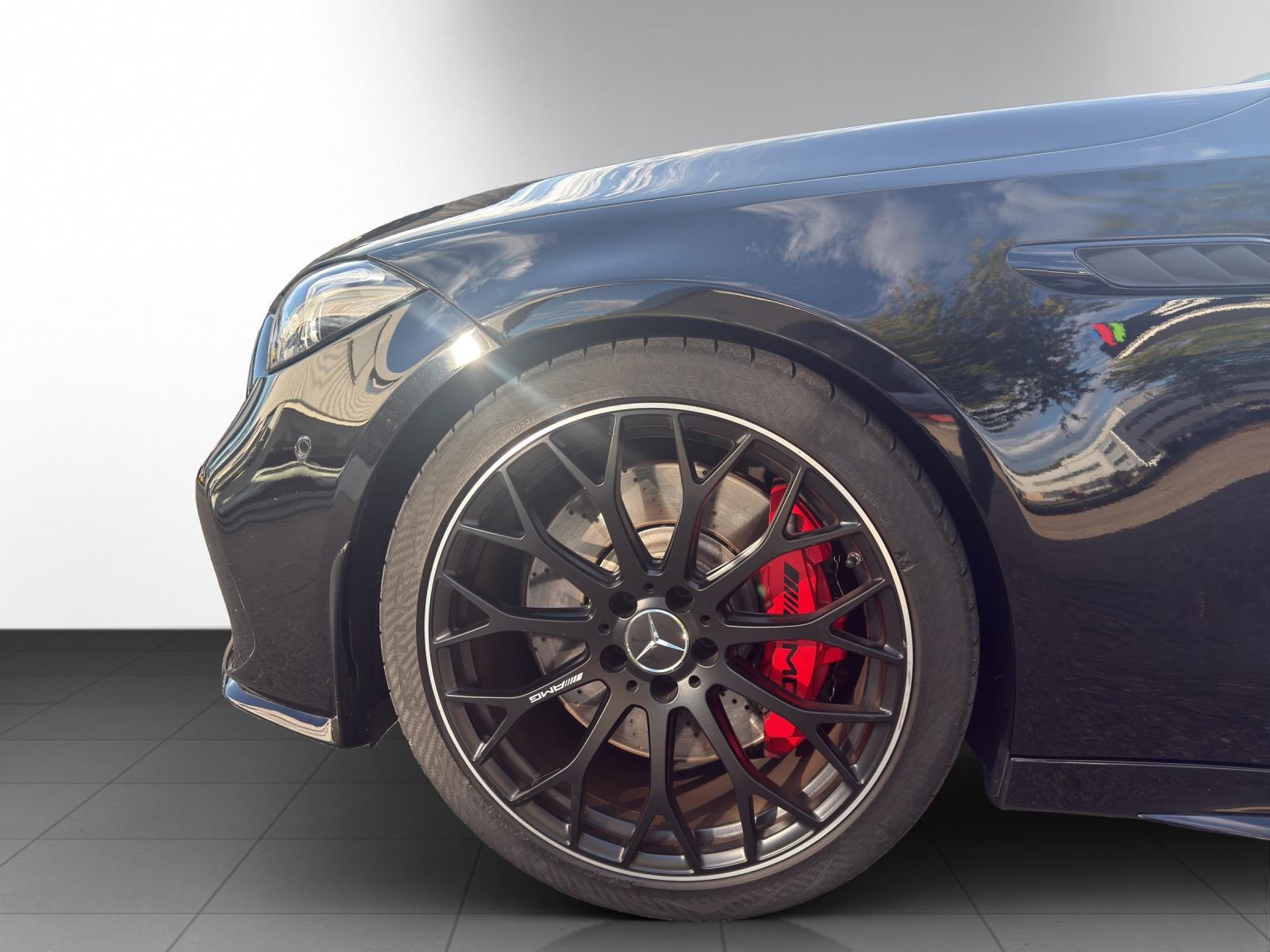 MERCEDES-BENZ C 63 S AMG E Performance 4 Matic Executive Edition-image-3
