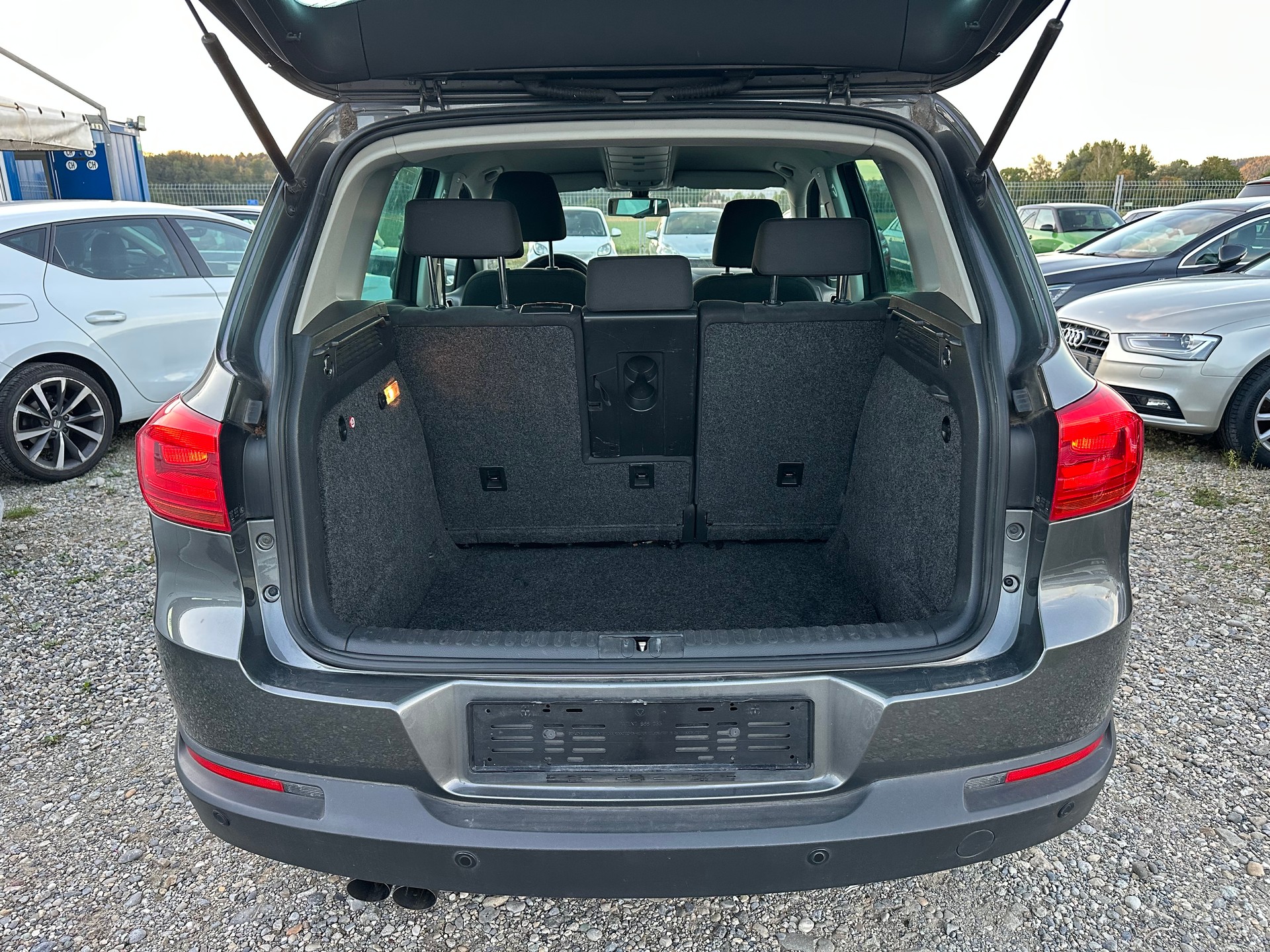 VW Tiguan 2.0 TDI BMT Design 4Motion DSG-image-6