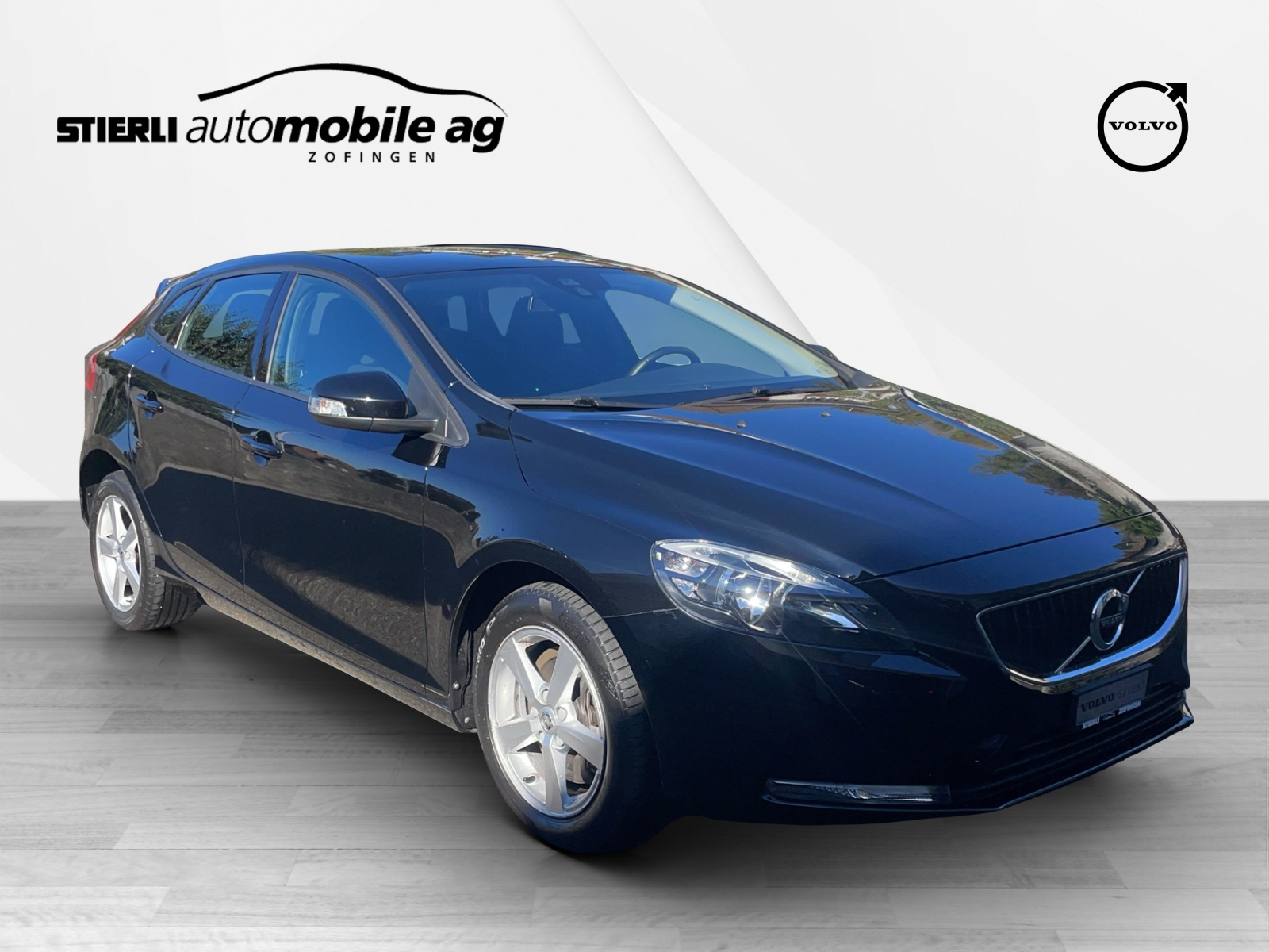VOLVO V40 2.0 D3 Kinetic S/S-image-2