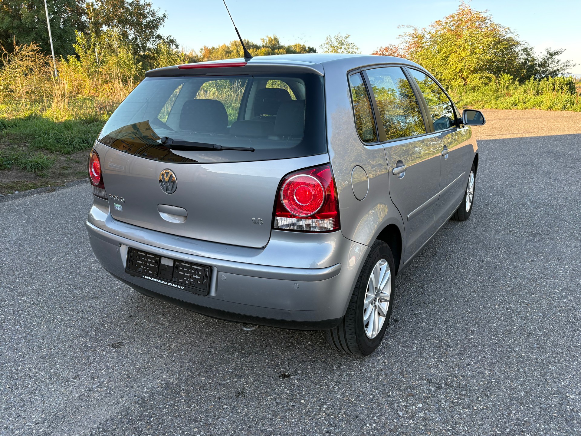 VW Polo 1.6 16V Sportline-image-6