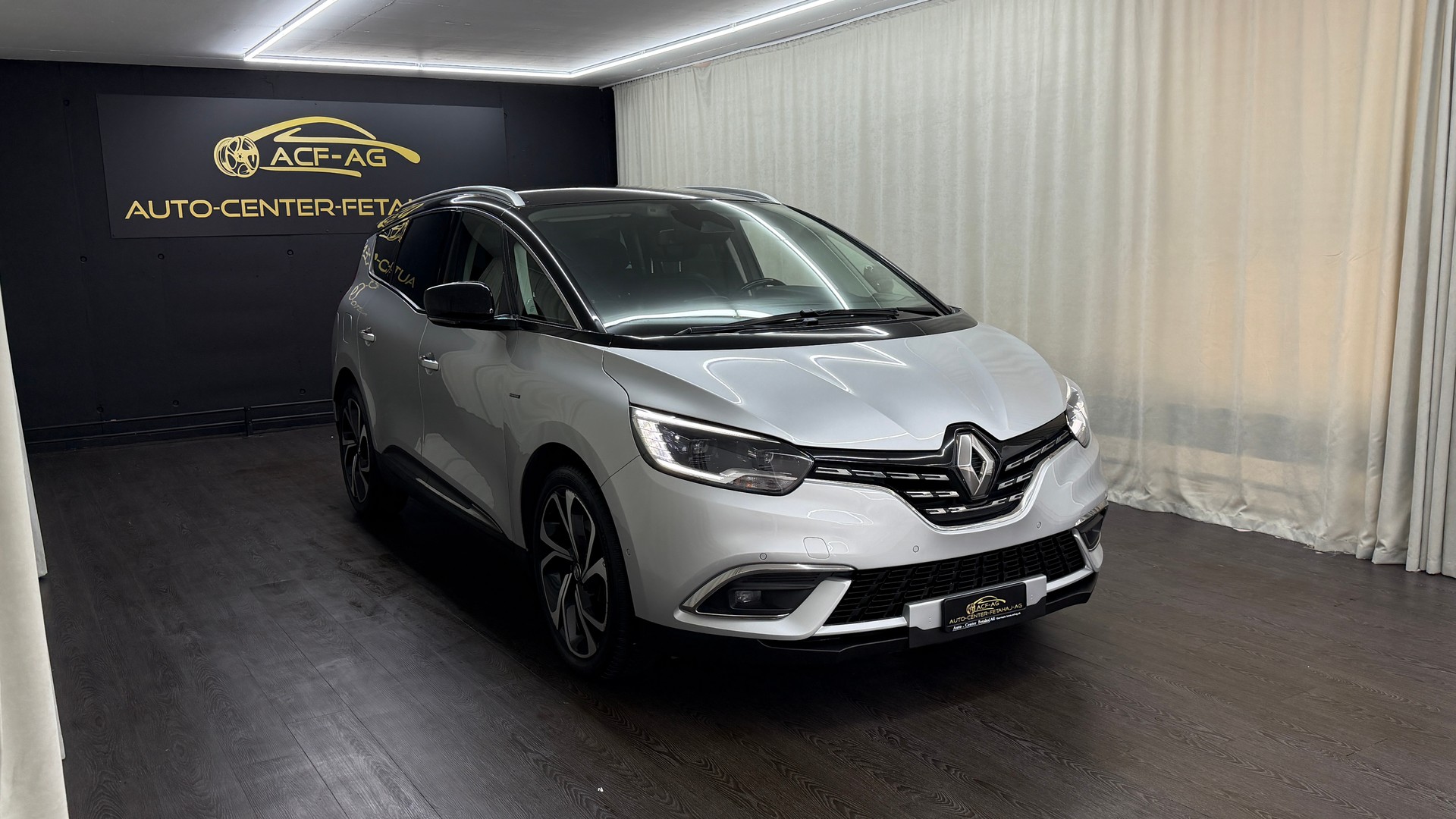 RENAULT Grand Scénic 1.3 16V Turbo Black Edition EDC-image-2