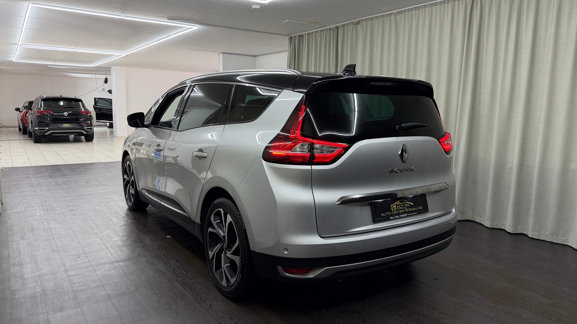 RENAULT Grand Scénic 1.3 16V Turbo Black Edition EDC-image-5