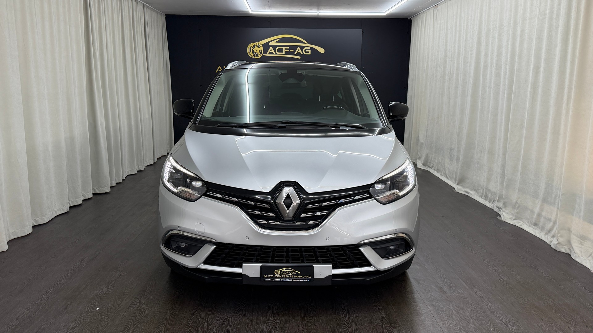 RENAULT Grand Scénic 1.3 16V Turbo Black Edition EDC-image-1