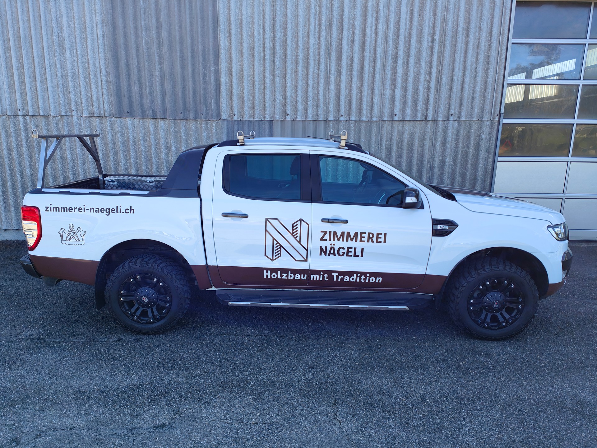FORD 3.2 TDCi 4x4 Wildtrak-image-4