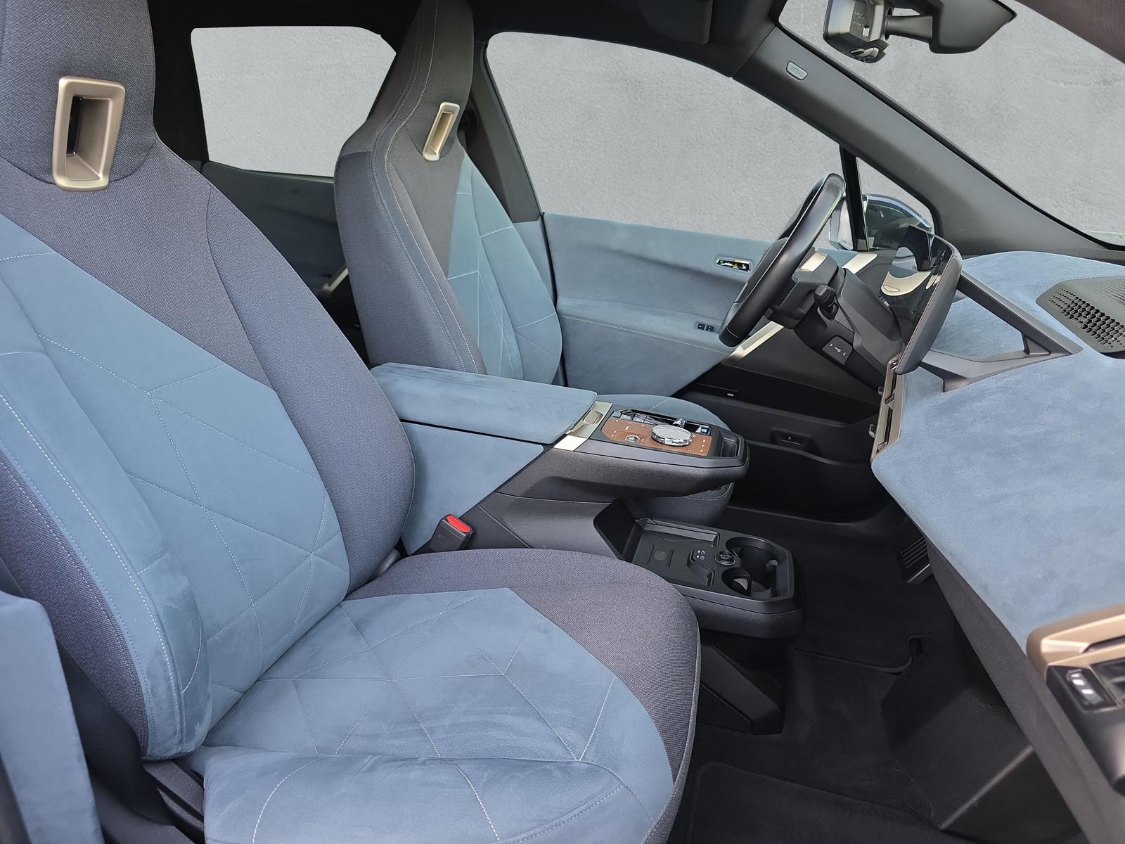 BMW iX 50 Sport xDrive I20 (CH) 100 % ÉLECTRIQUE-image-12