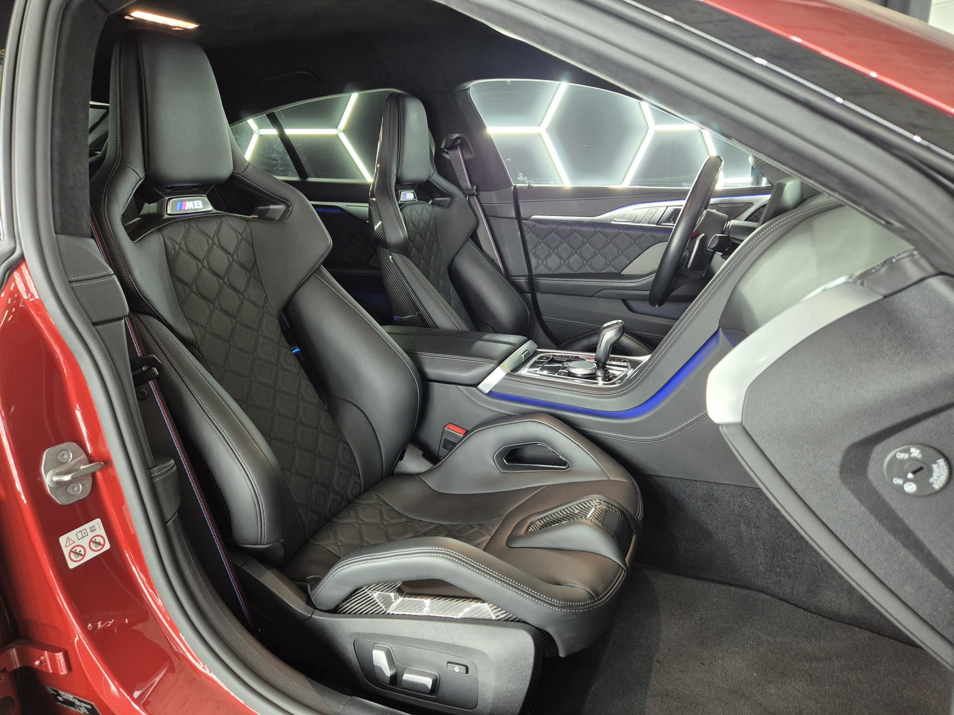 BMW M8 xDrive M Competition Steptronic Gran Coupé Carbon Schalensitze-image-24