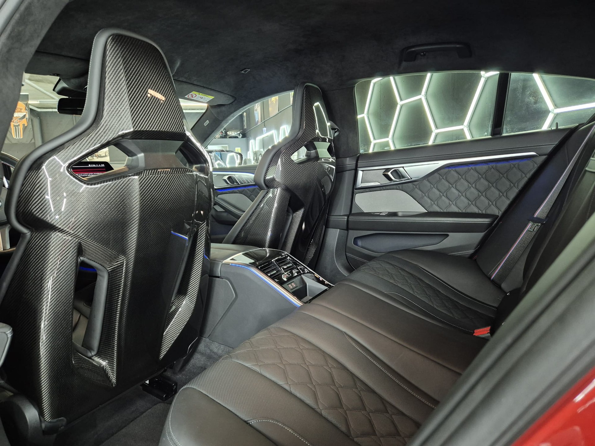 BMW M8 xDrive M Competition Steptronic Gran Coupé Carbon Schalensitze-image-18