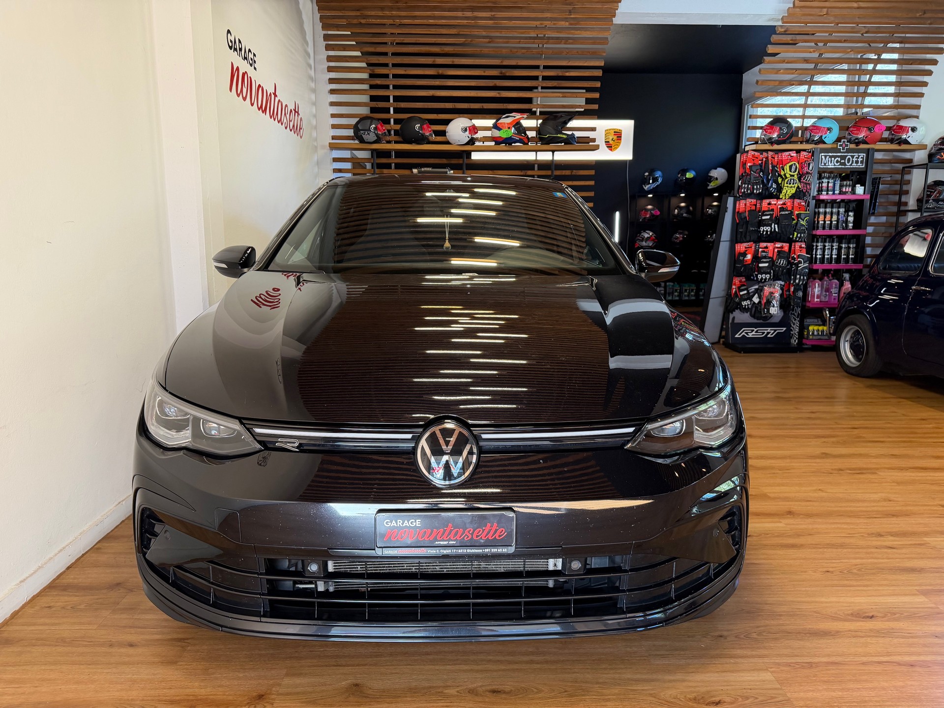 VW Golf 2.0 TSI R-Line DSG 4 Motion-image-4