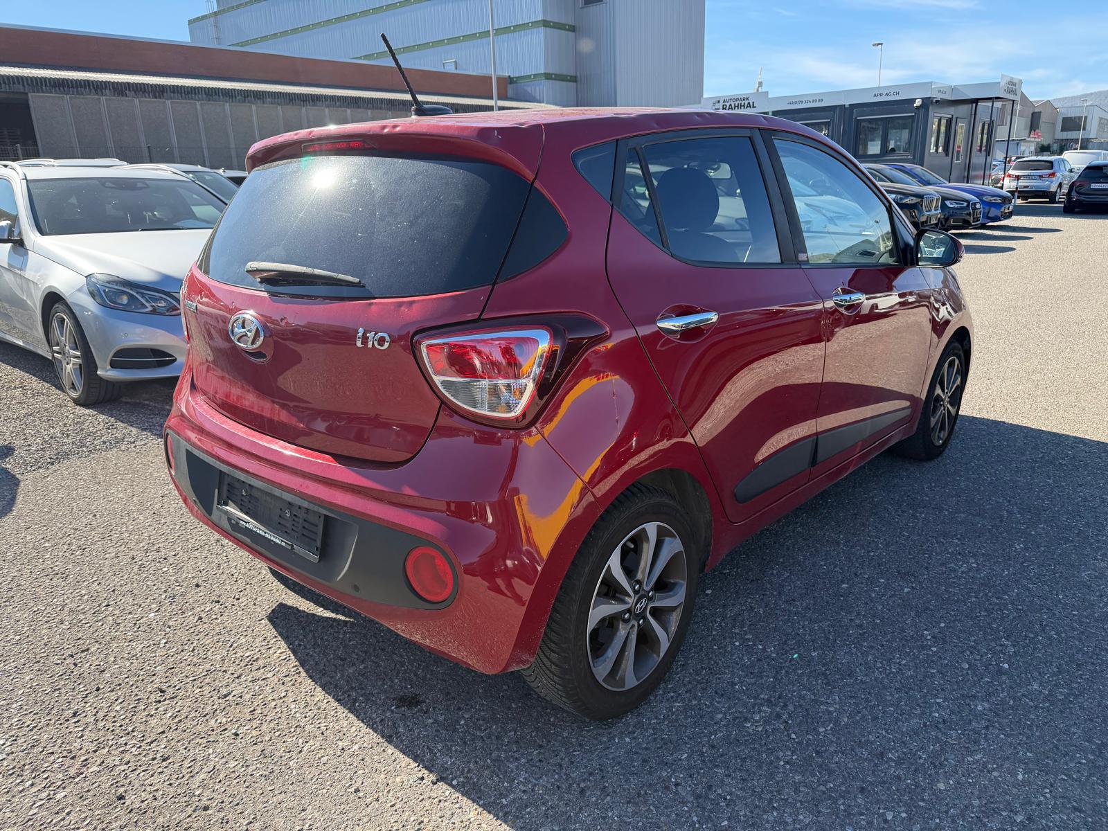 HYUNDAI i10 1.2 Amplia-image-5
