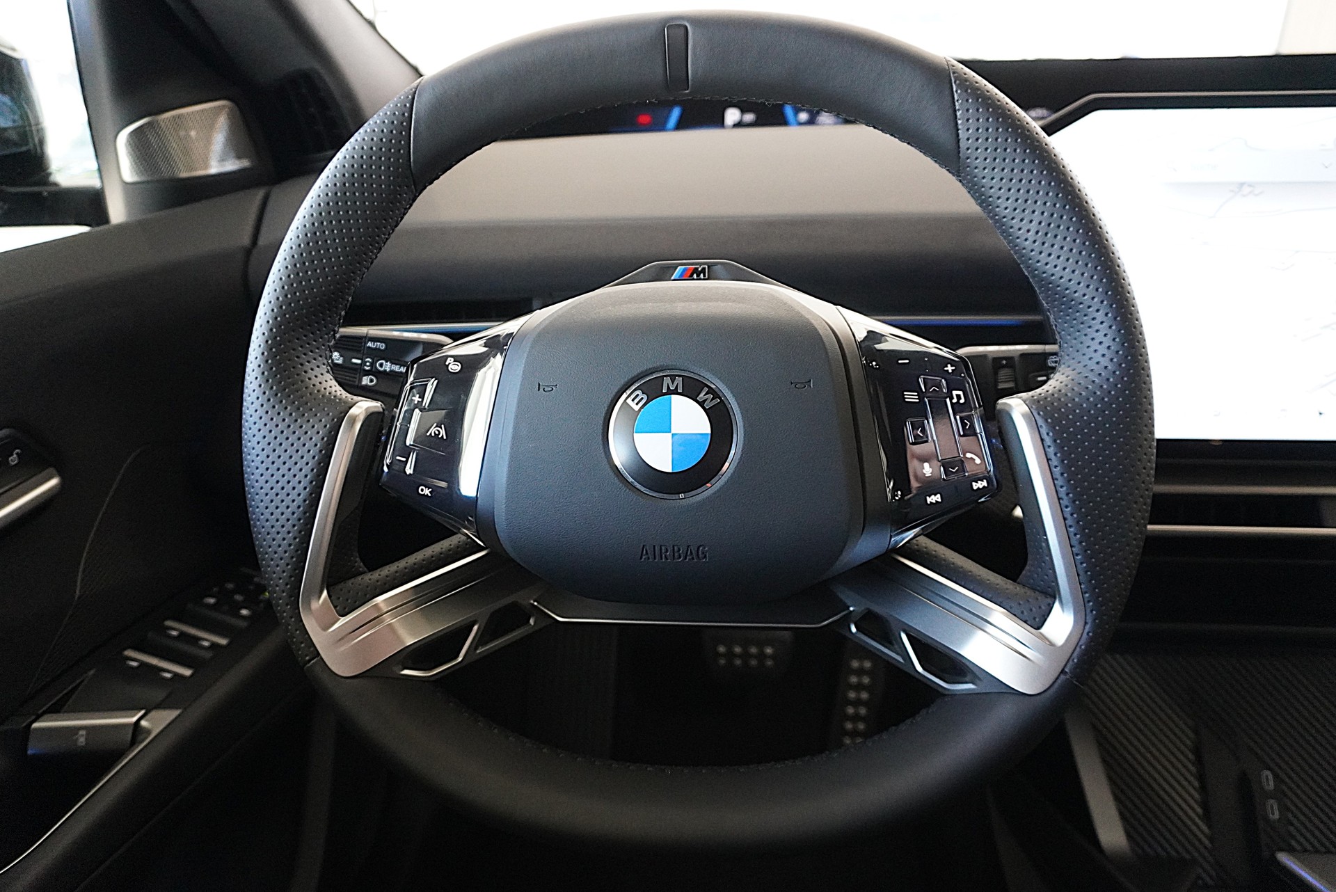 BMW iX3 50 xDrive M Sport Pro-image-10