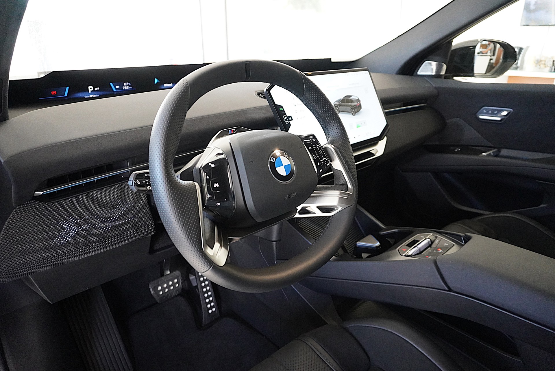 BMW iX3 50 xDrive M Sport Pro-image-11