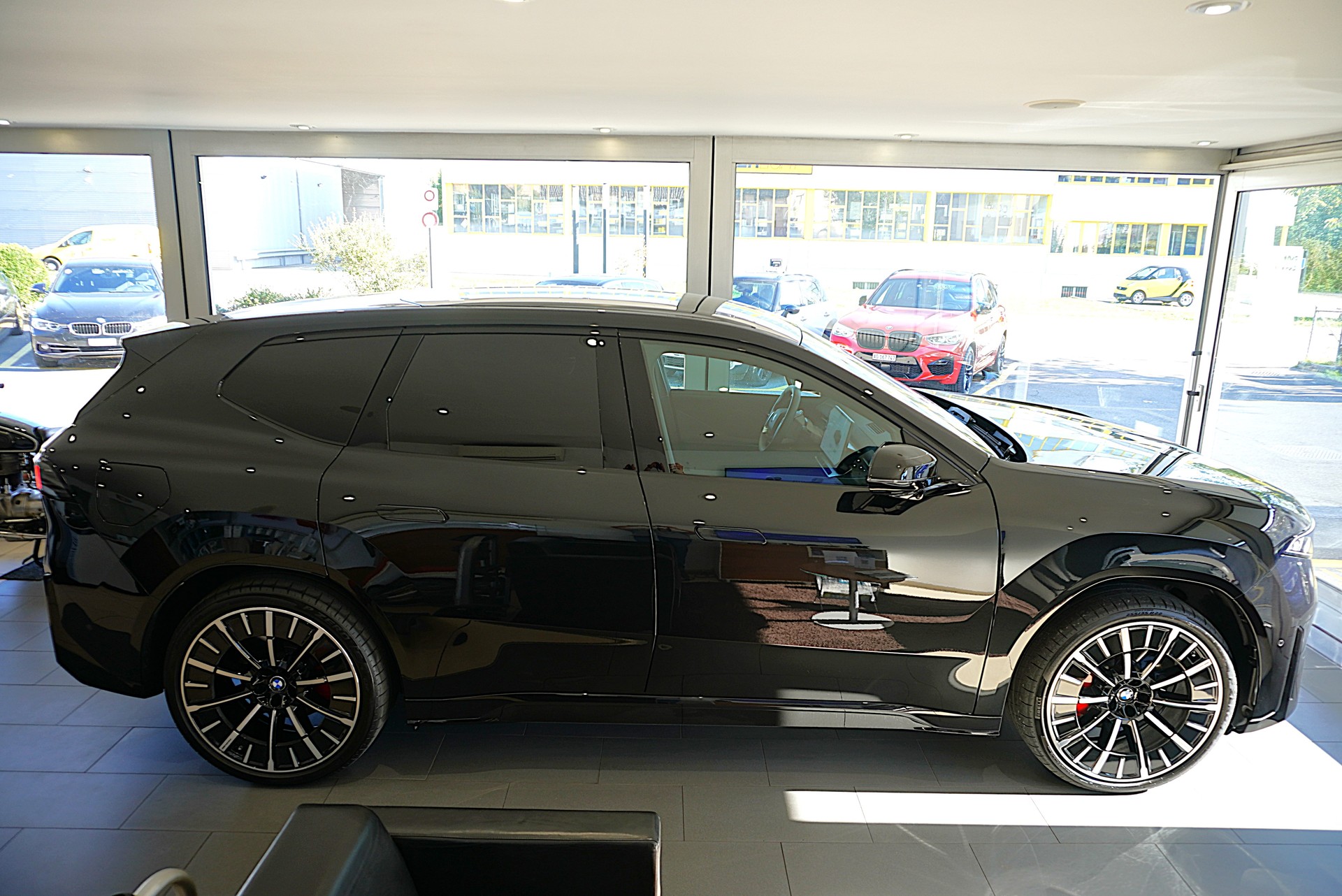 BMW iX3 50 xDrive M Sport Pro-image-3