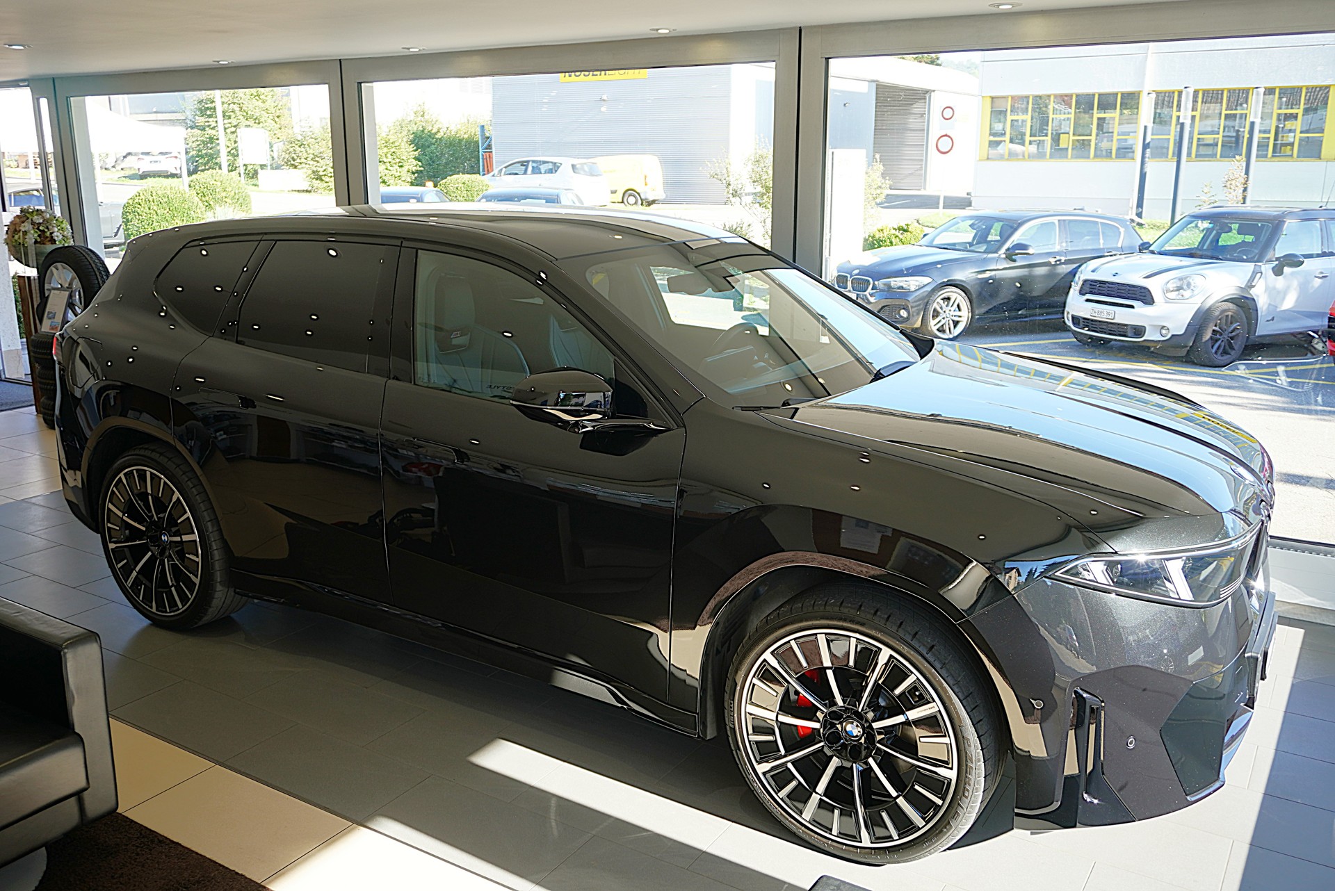 BMW iX3 50 xDrive M Sport Pro-image-2