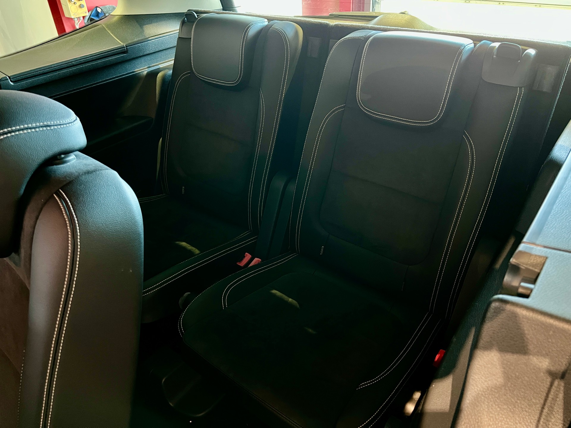 SEAT Alhambra 2.0 TDI 4Drive 20 Years *AROSA EDITION*-image-23